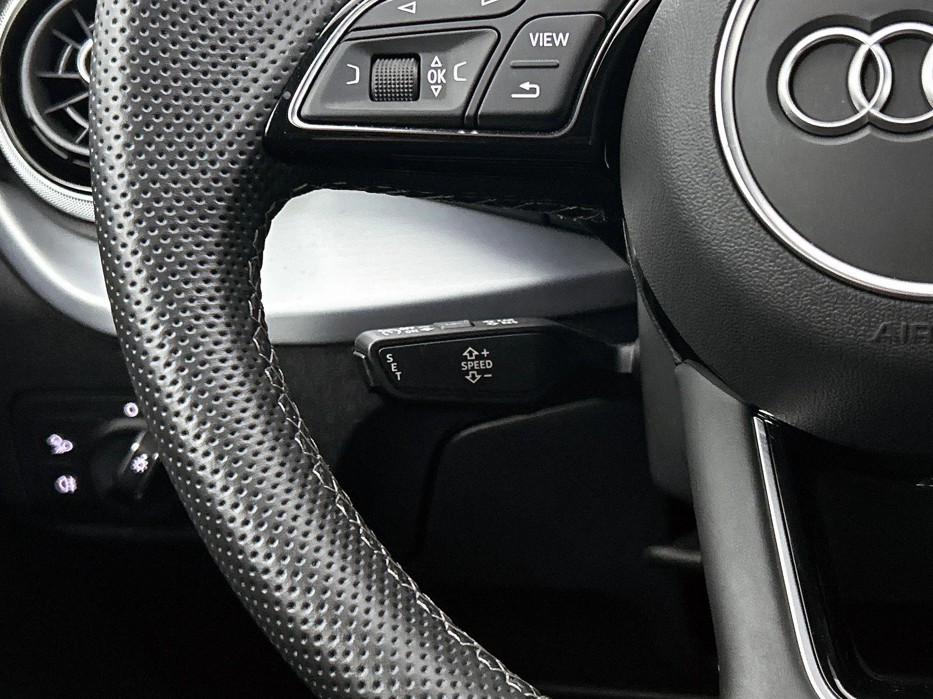 Audi-Q2-image-5