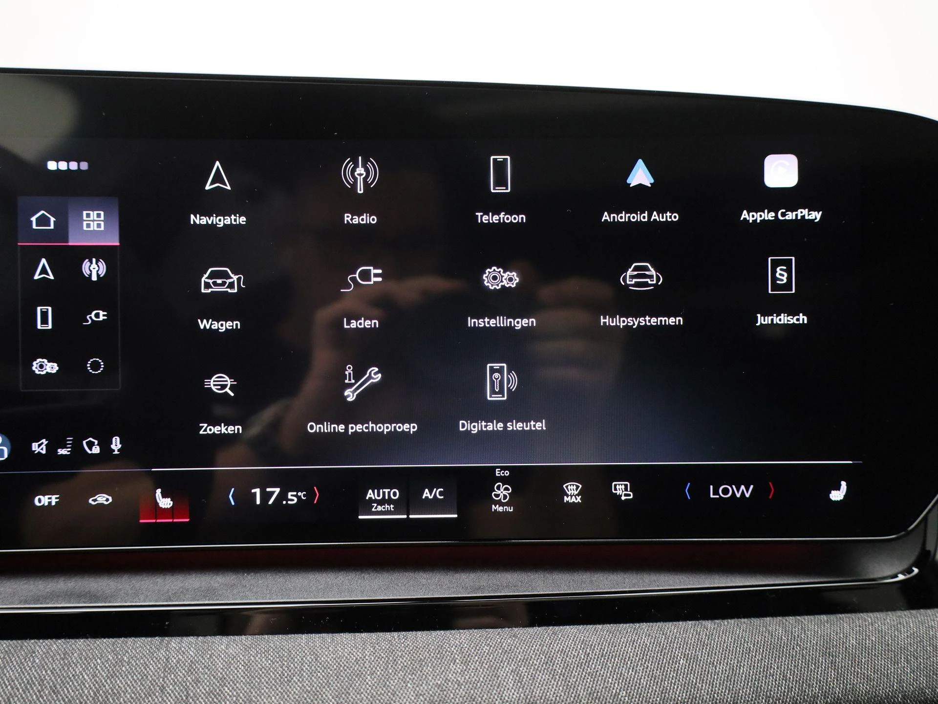 Audi-Q6 e-tron-image-21