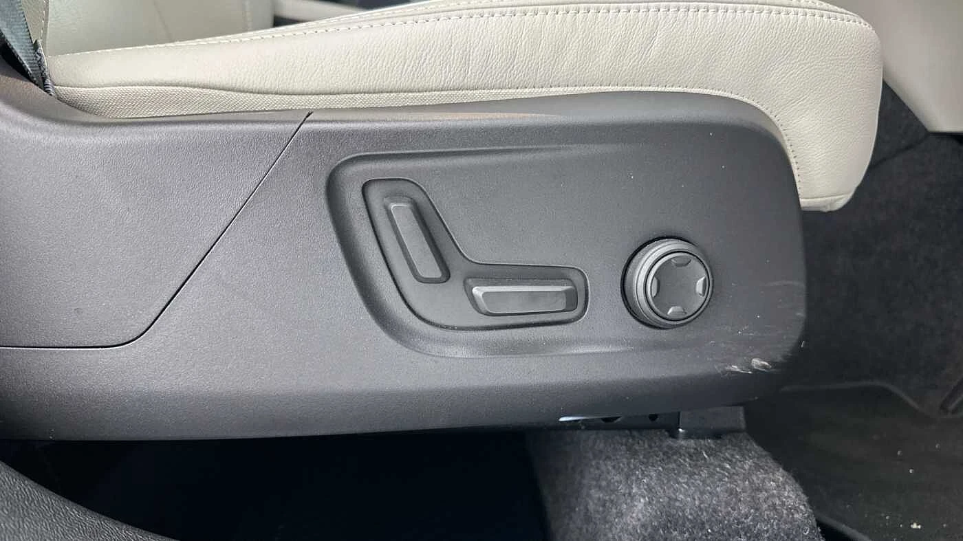 Volvo-XC40-image-16