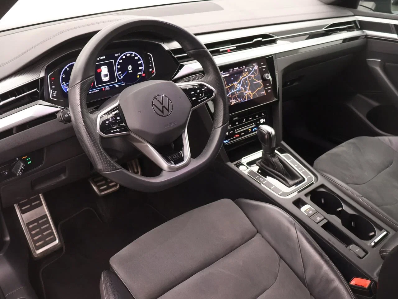 Volkswagen-Arteon-image-7
