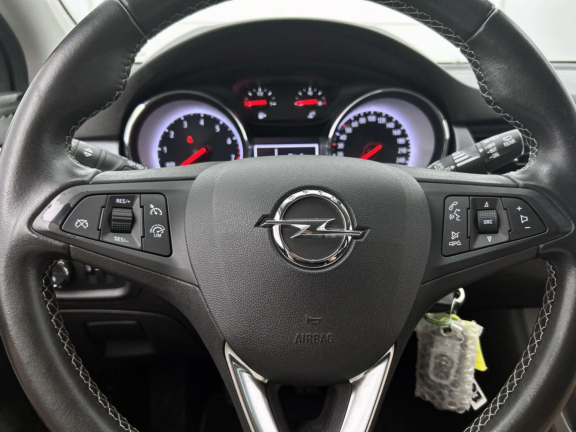 Opel-Astra-image-31