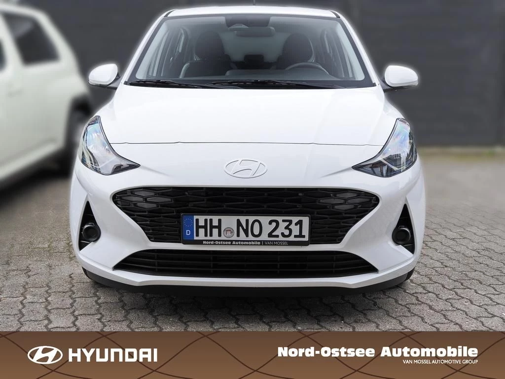 Hyundai-i10-image-1
