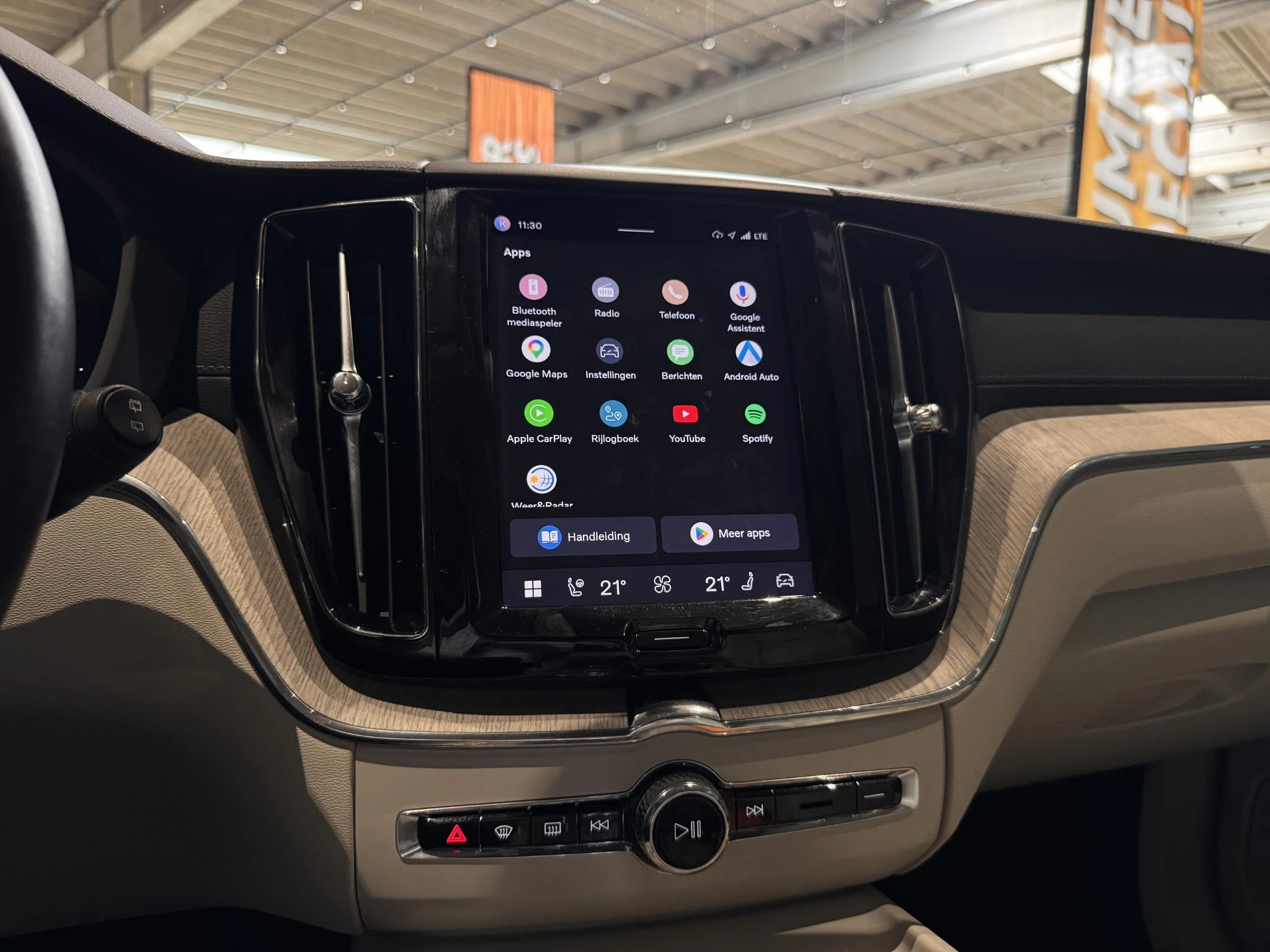 Volvo XC60 T6 Recharge 4x4 Geartronic Inscription