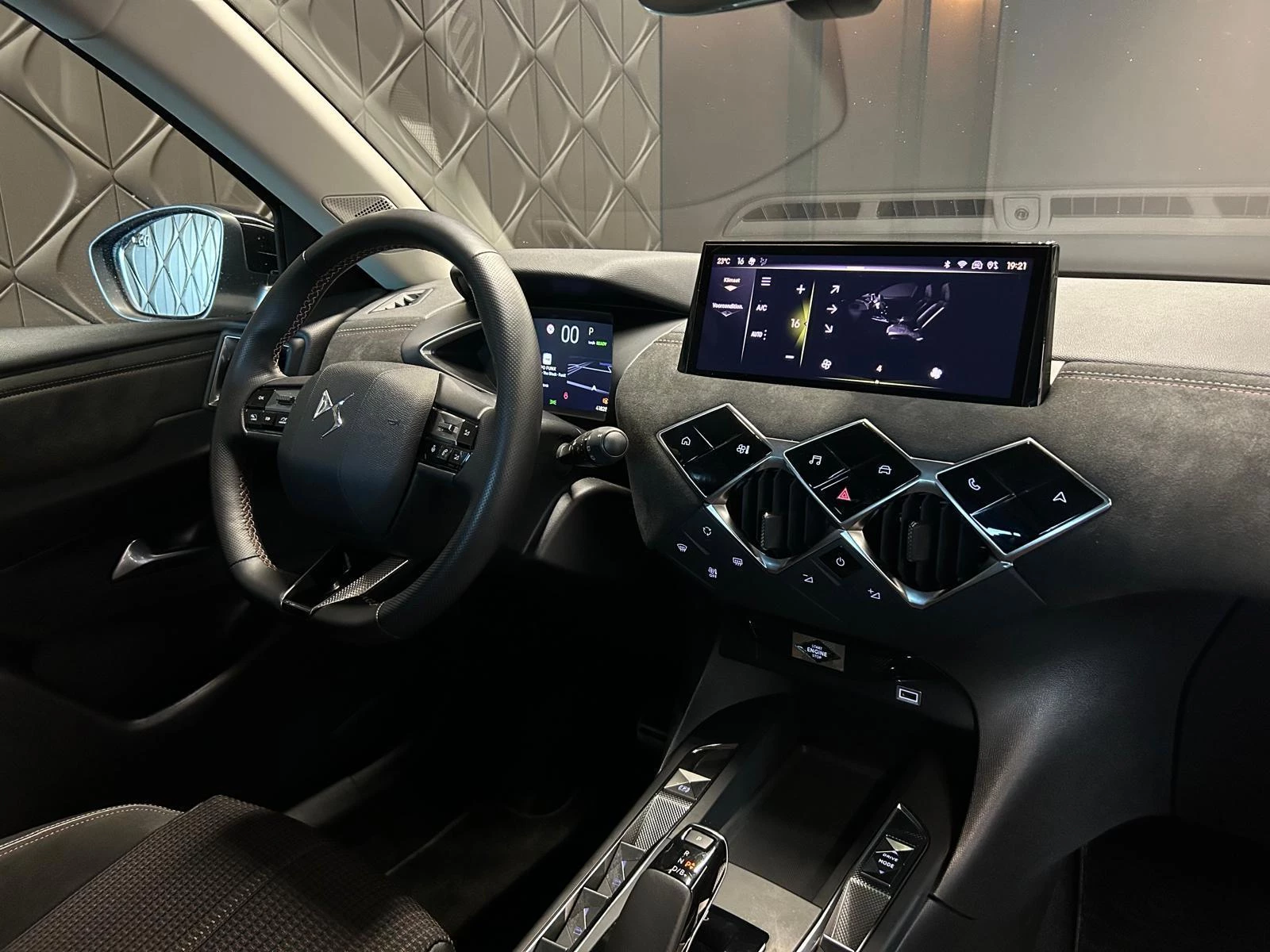 DS DS 3 E-Tense Performance Line+ 54 kWh