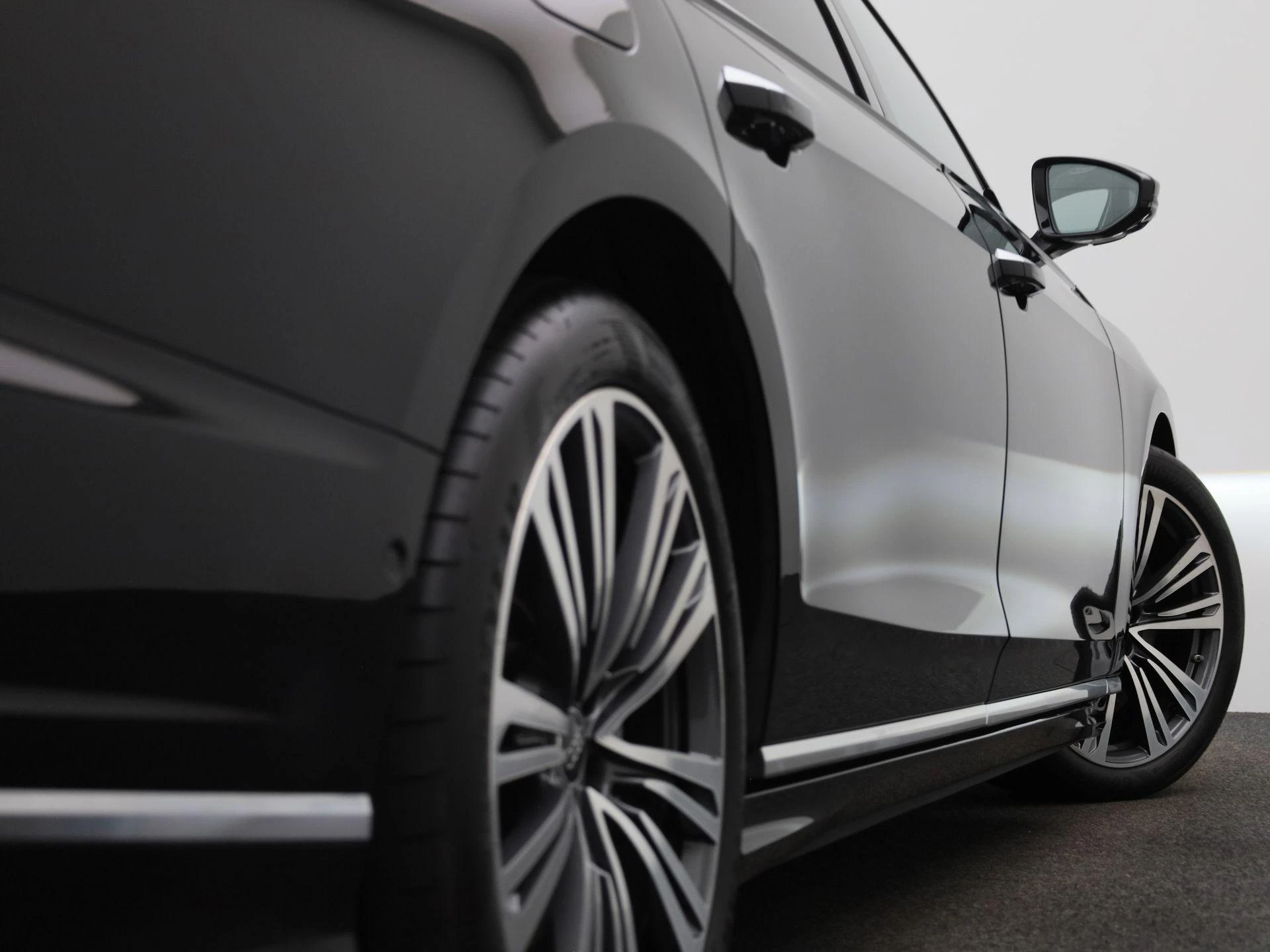 Audi-A8-image-62