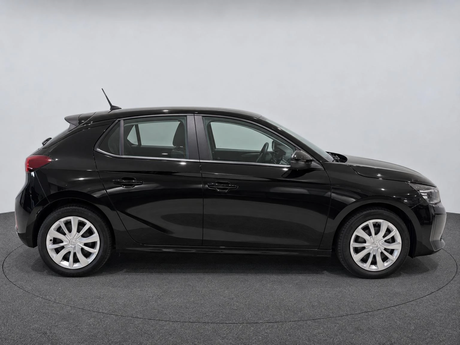 Opel-Corsa-image-3