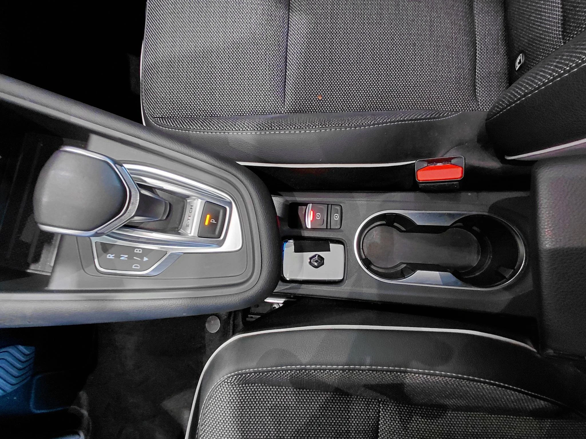 Renault-Captur-image-15