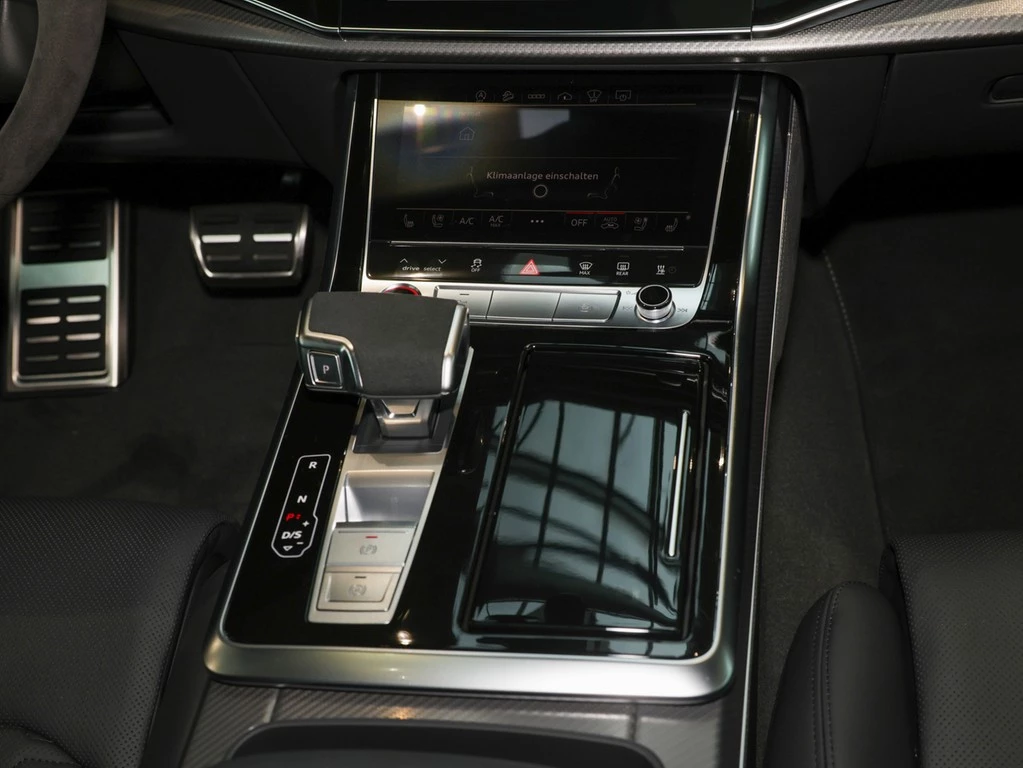 Audi-RSQ8-image-14