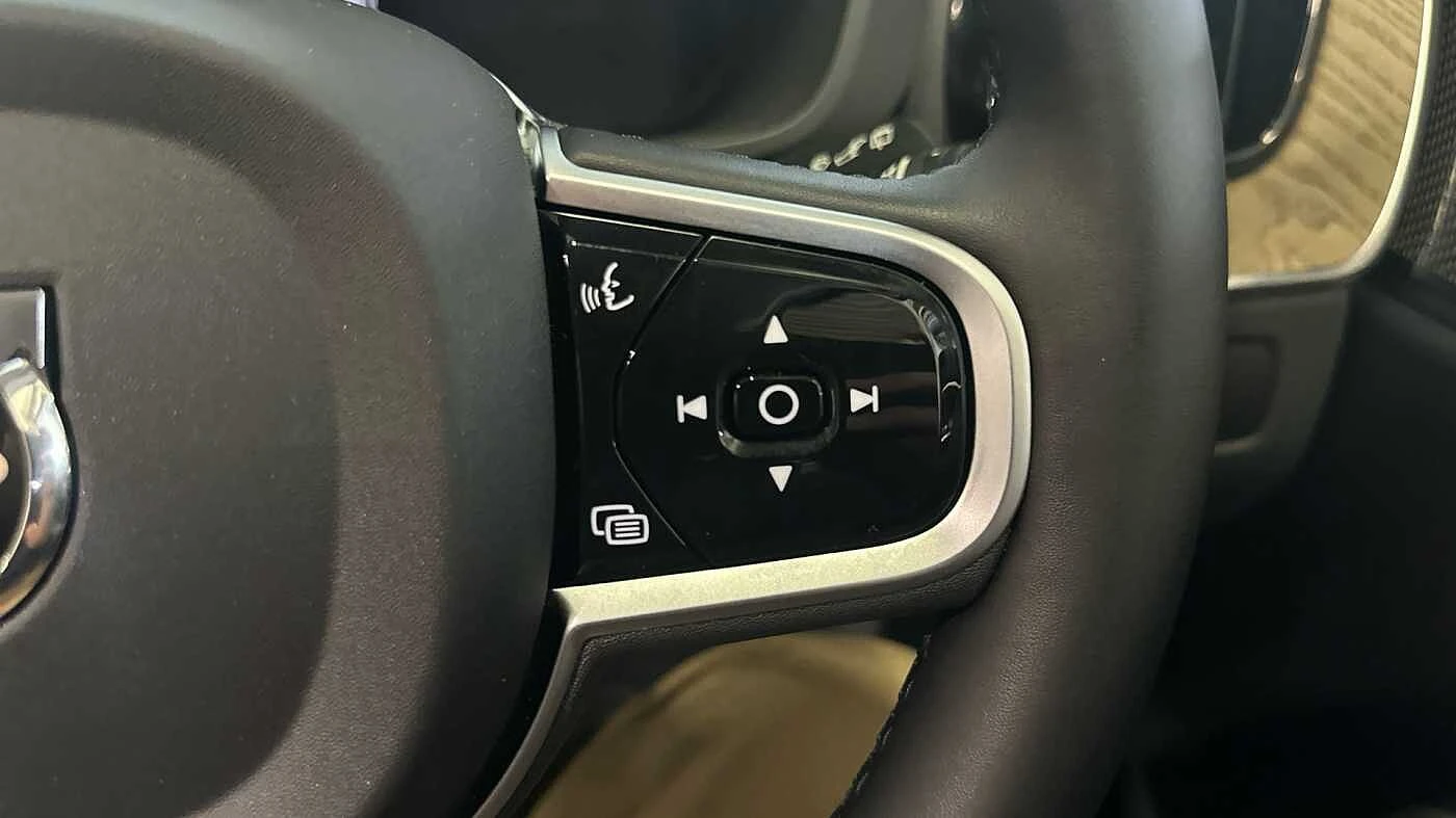Volvo-XC60-image-30