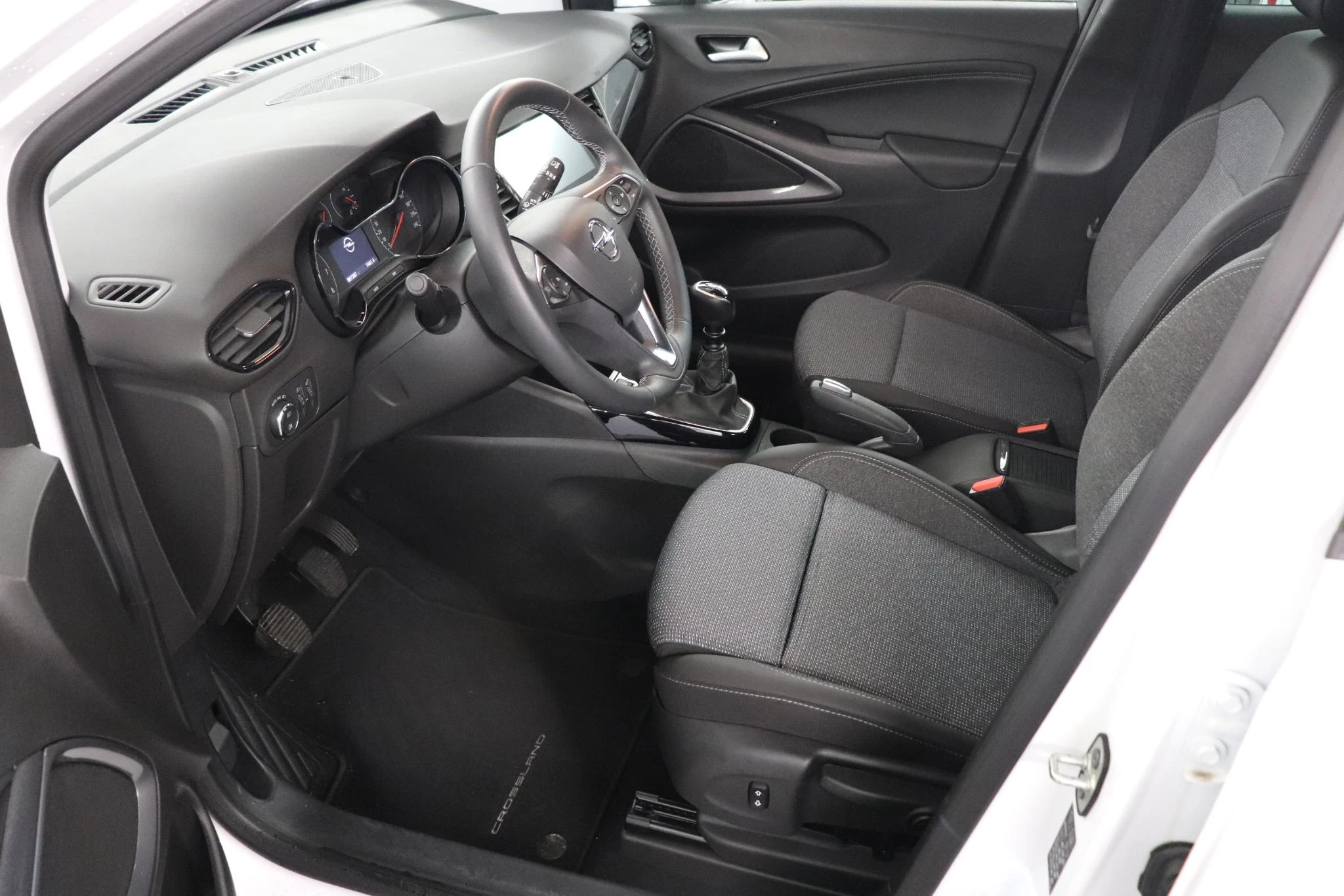 Opel-Crossland-image-9