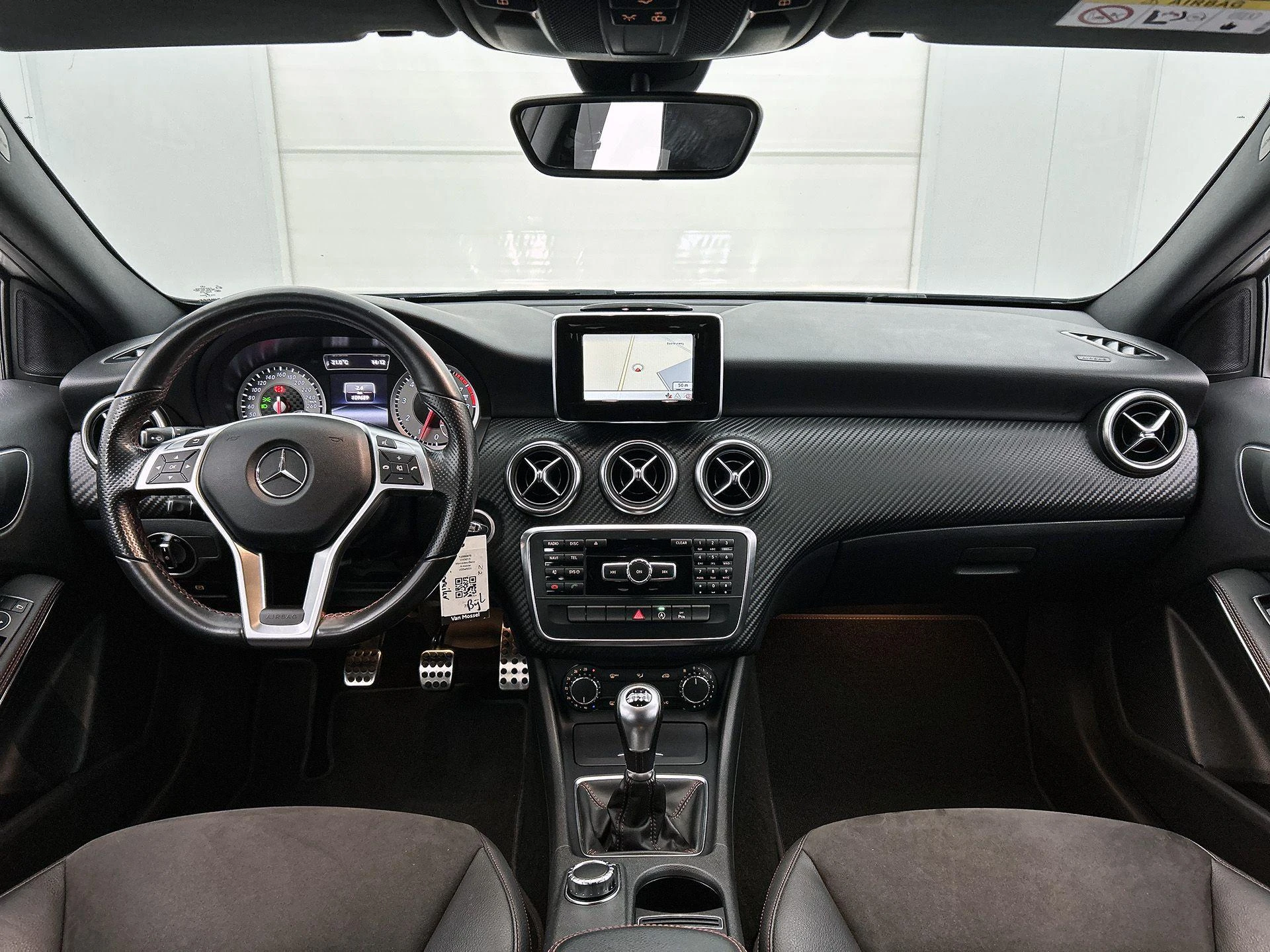 Mercedes-Benz-A-Klasse-image-16