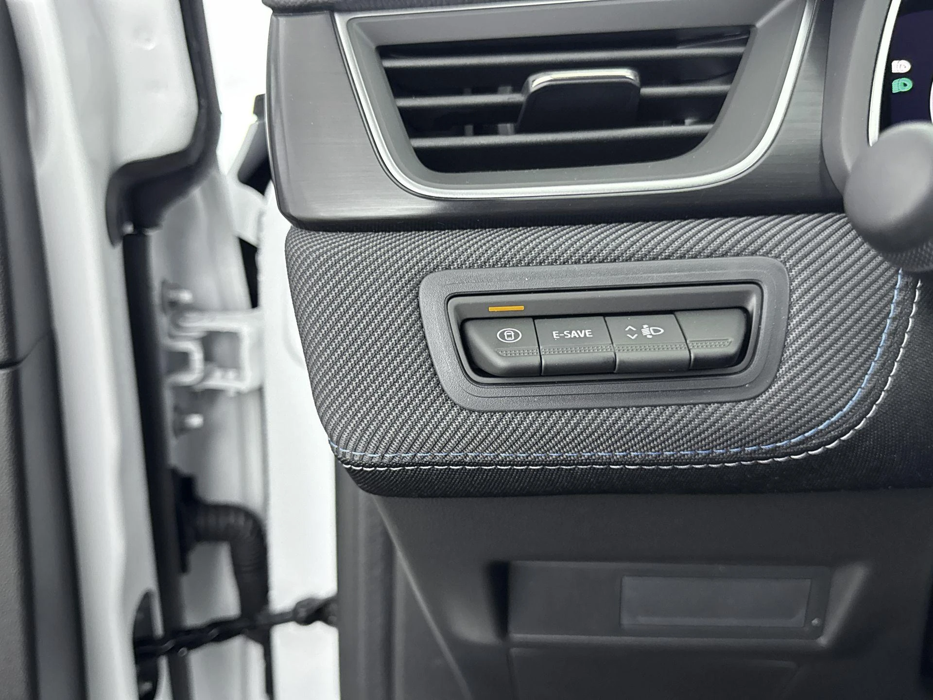 Renault-Captur-image-22