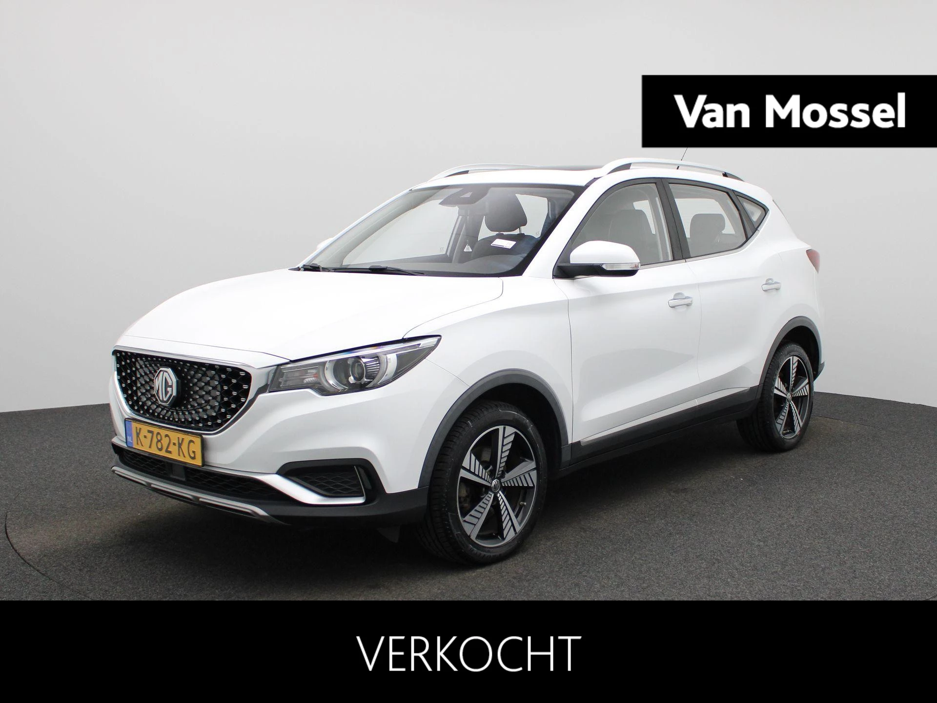 MG-ZS EV-image-0