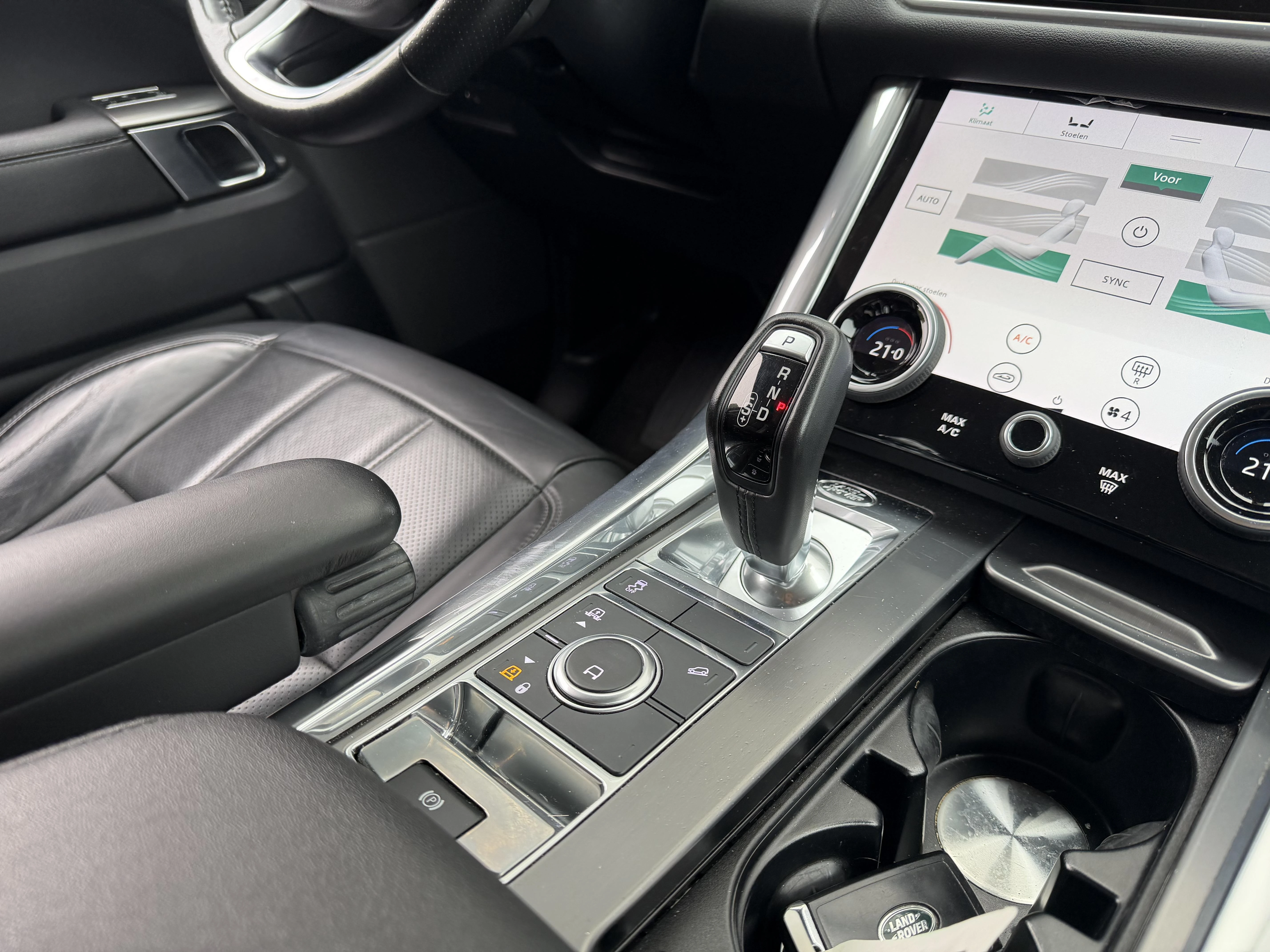 Land Rover-Range Rover Sport-image-26