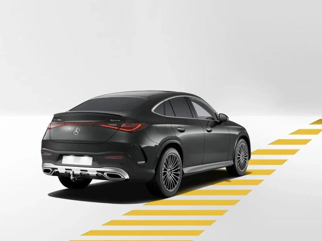 Mercedes-Benz-GLC 300 e-image-6