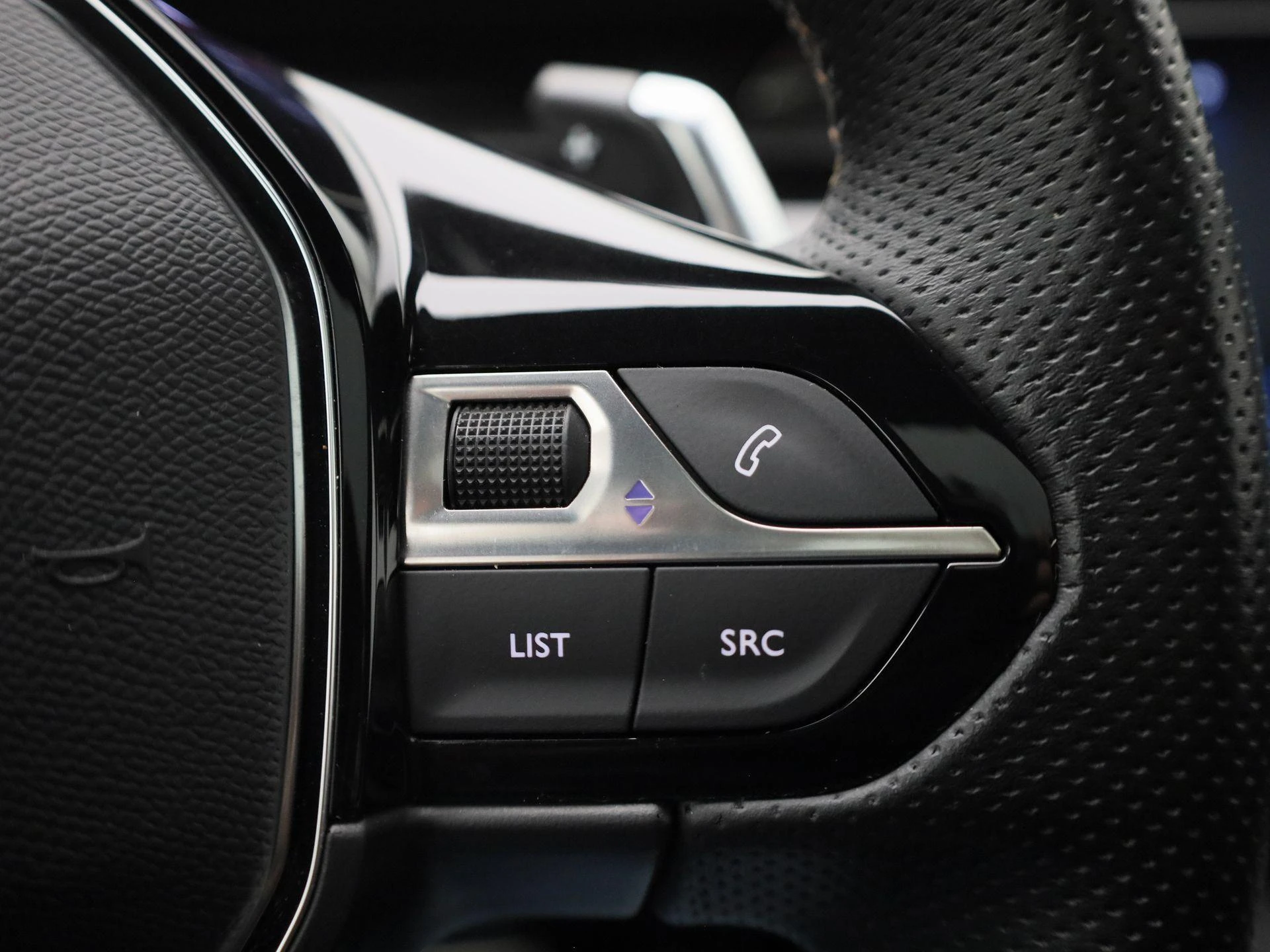 Peugeot-508-image-25