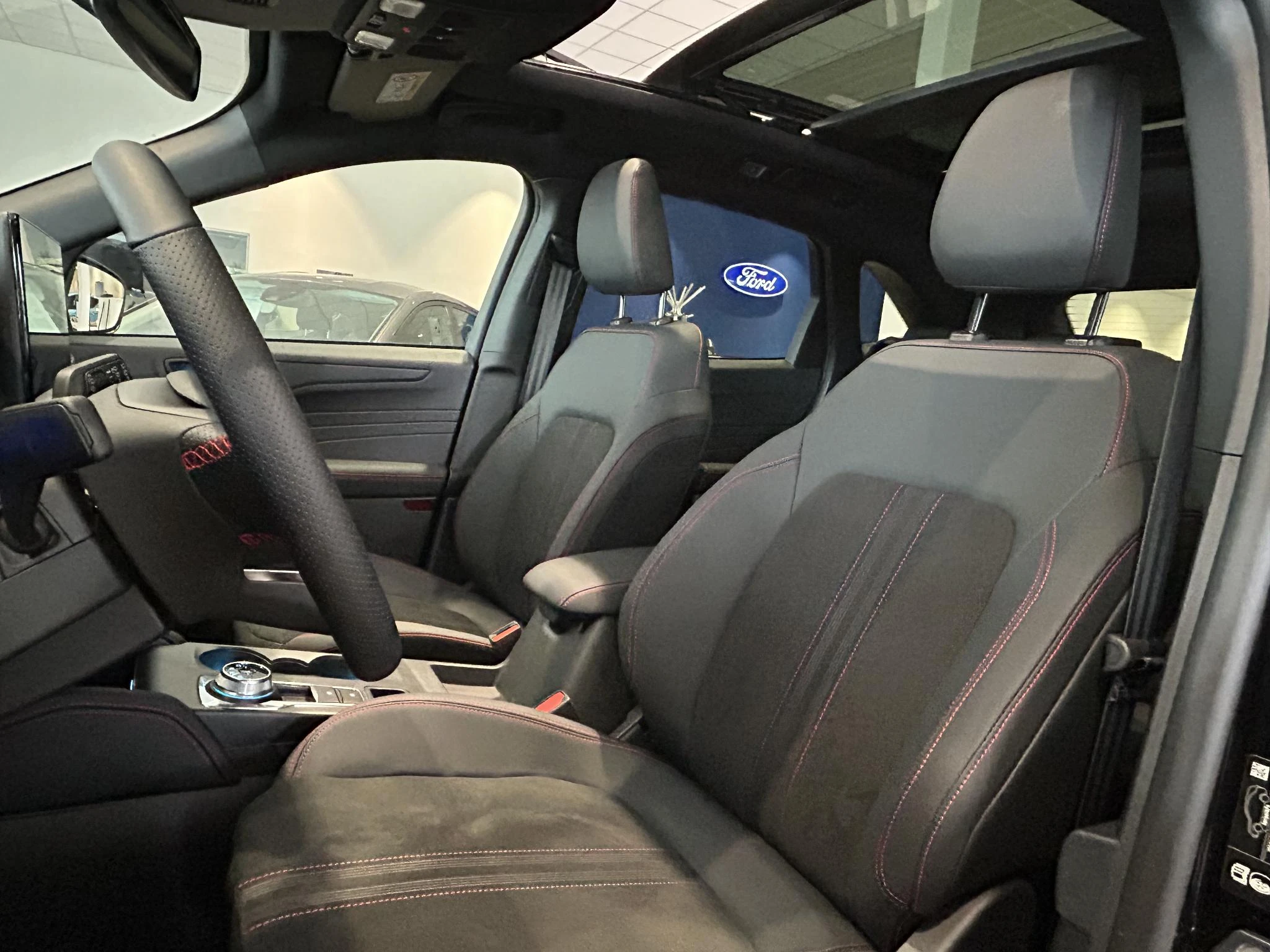 Ford-Kuga-image-9