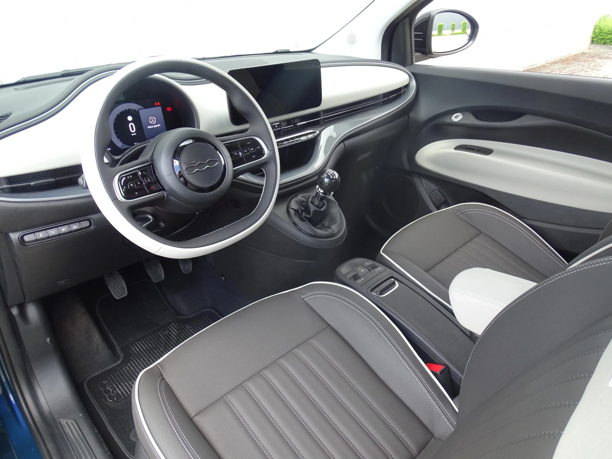 Fiat 500C 1.0 Hybrid LA PRIMA cabrio