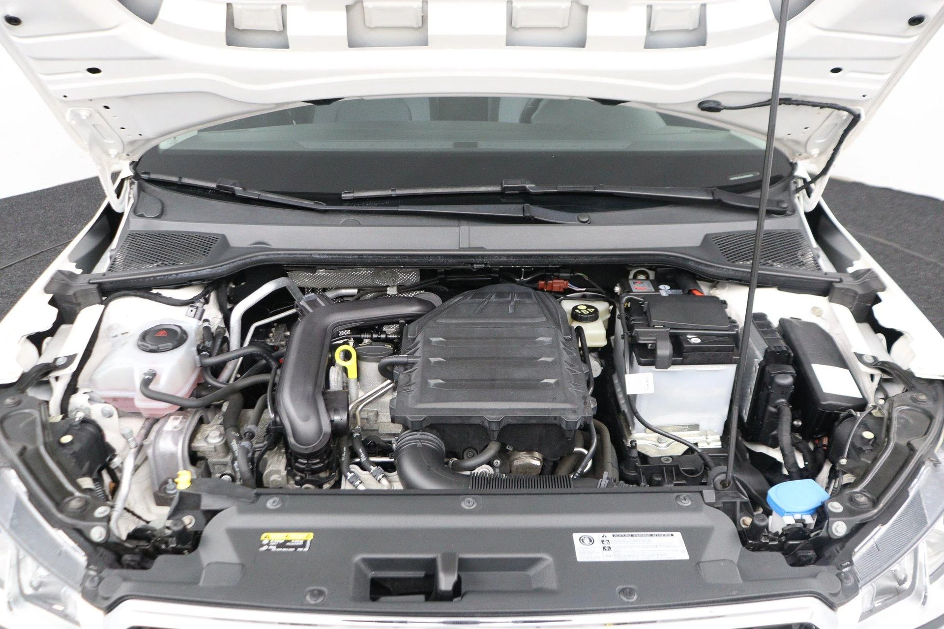 SEAT-Arona-image-31