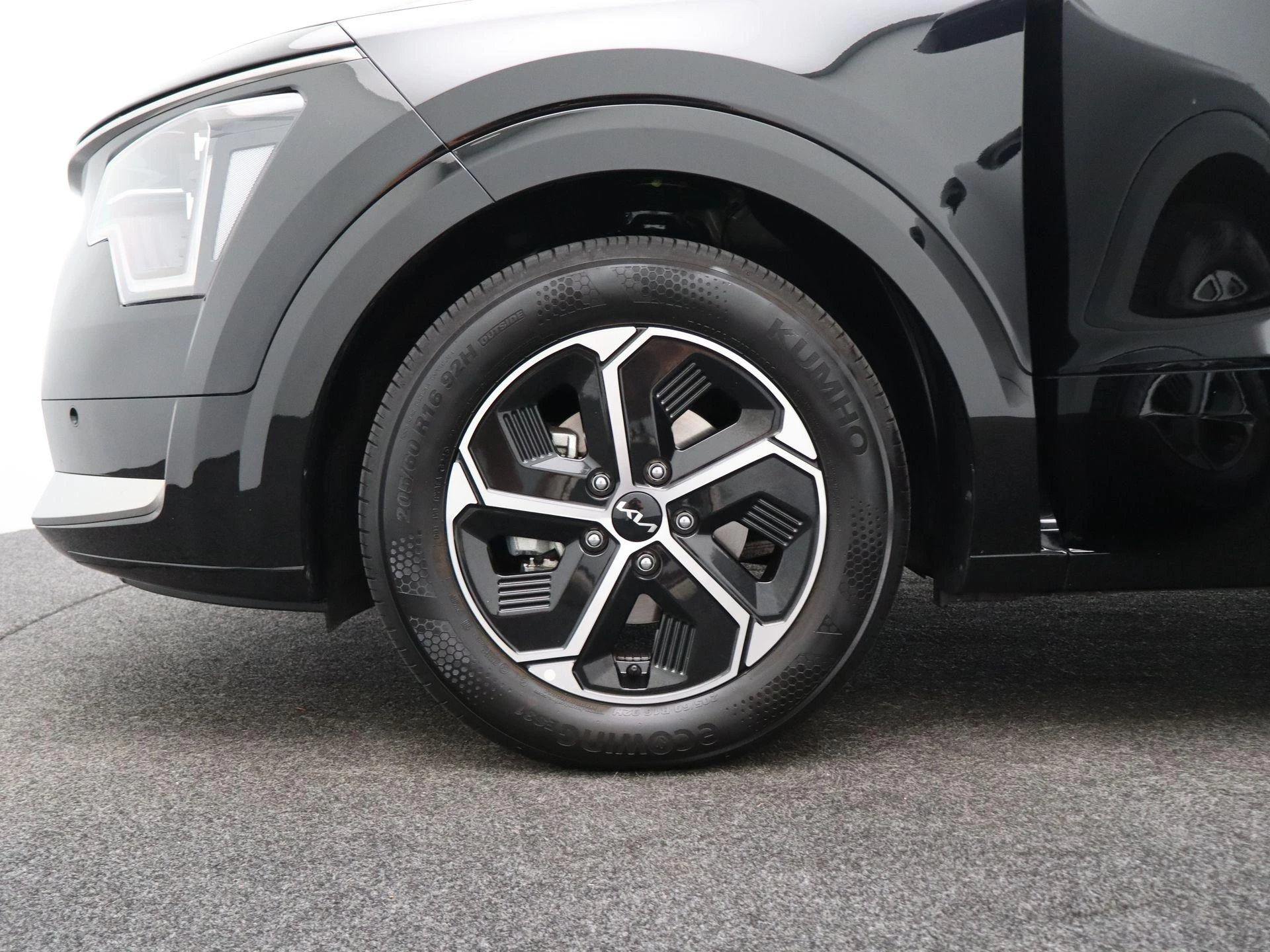 Kia-Niro-image-14