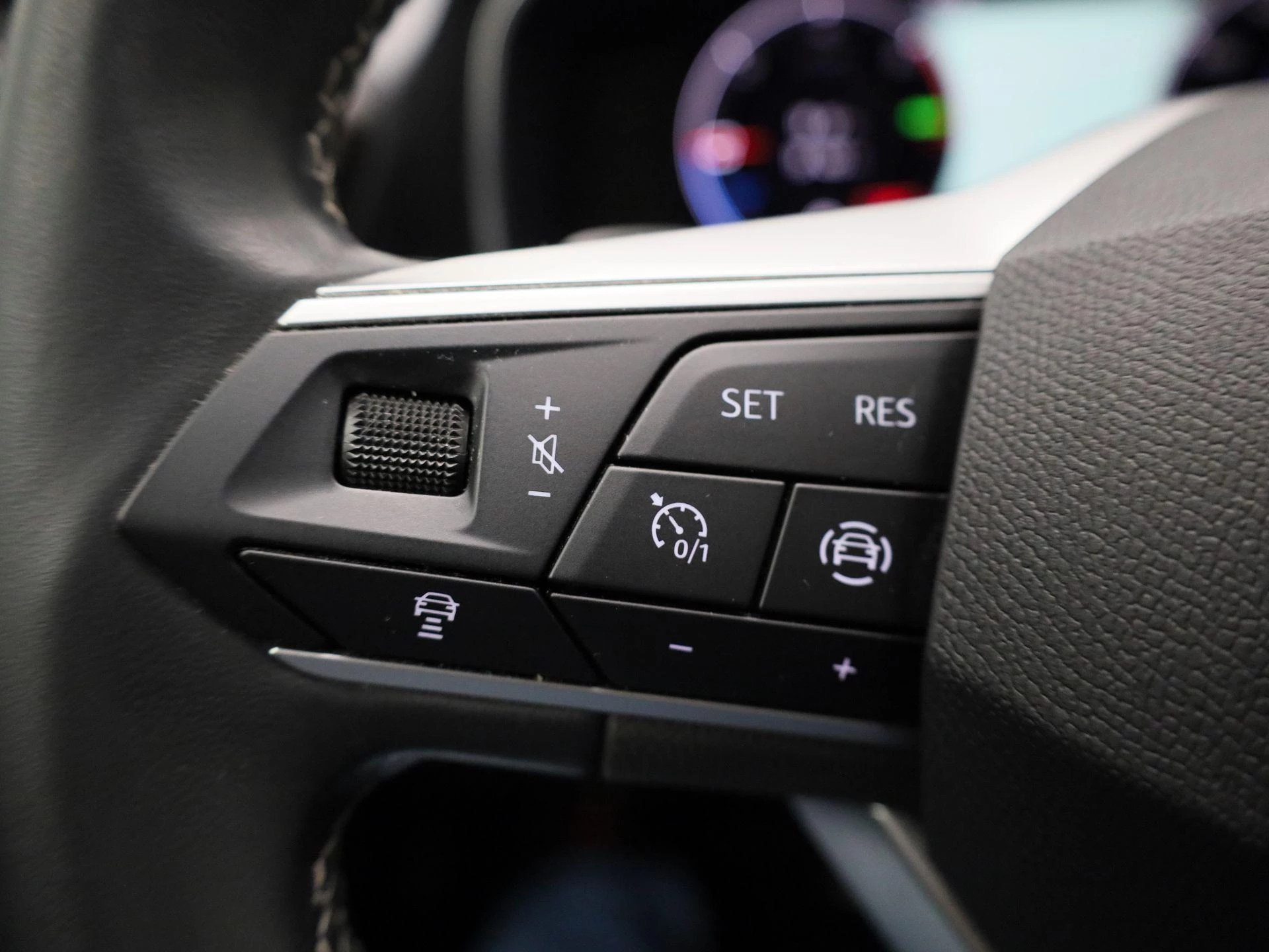 SEAT-Leon-image-17