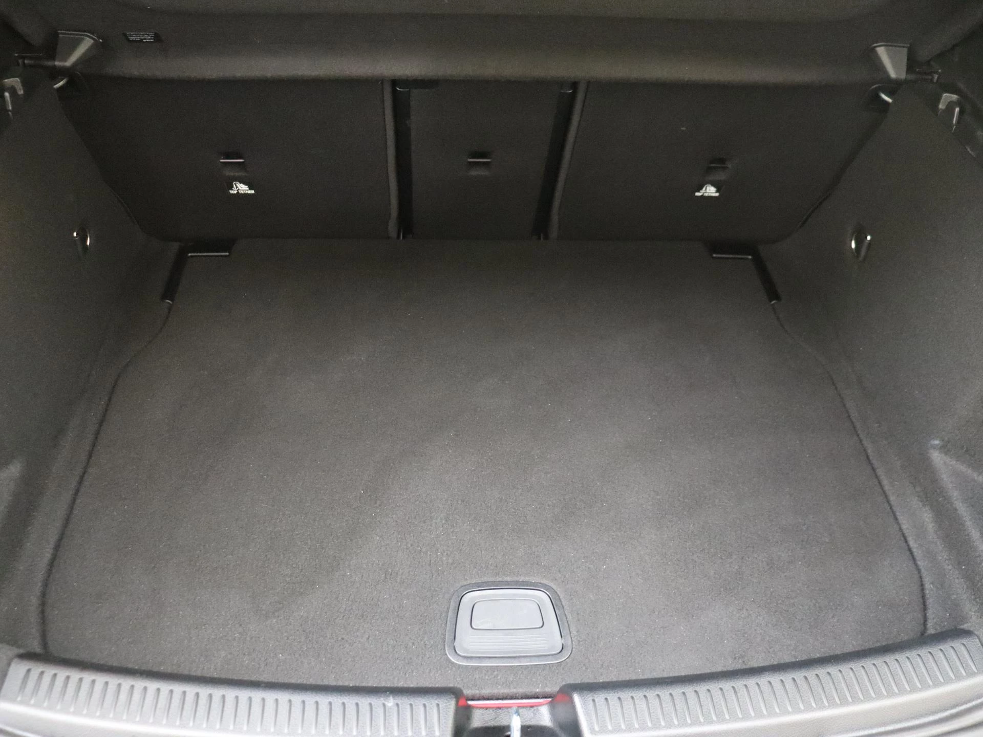 Mercedes-Benz-A-Klasse-image-36