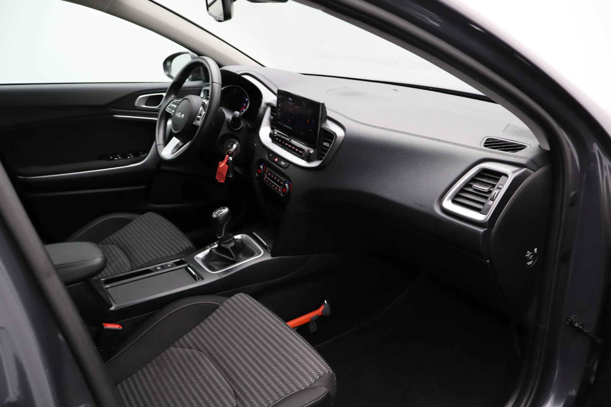 Kia-Ceed Sportswagon-image-26