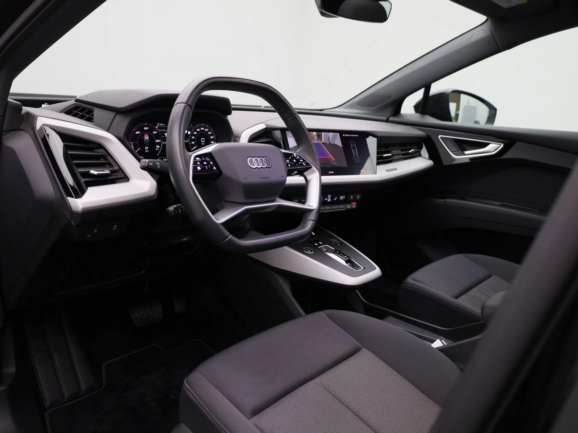 Audi-Q4 Sportback e-tron-image-35