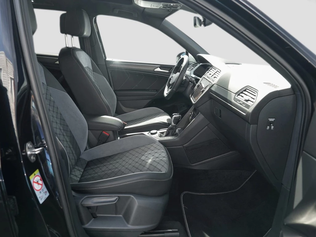 Volkswagen Tiguan Allspace TSI DSG 4Motion R-Line /Pano/AHK
