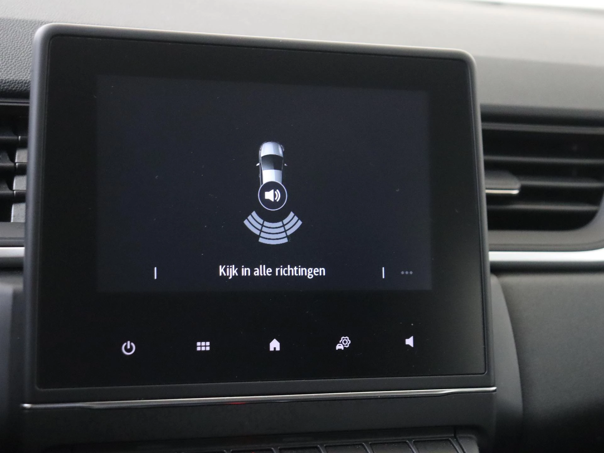 Renault-Captur-image-17