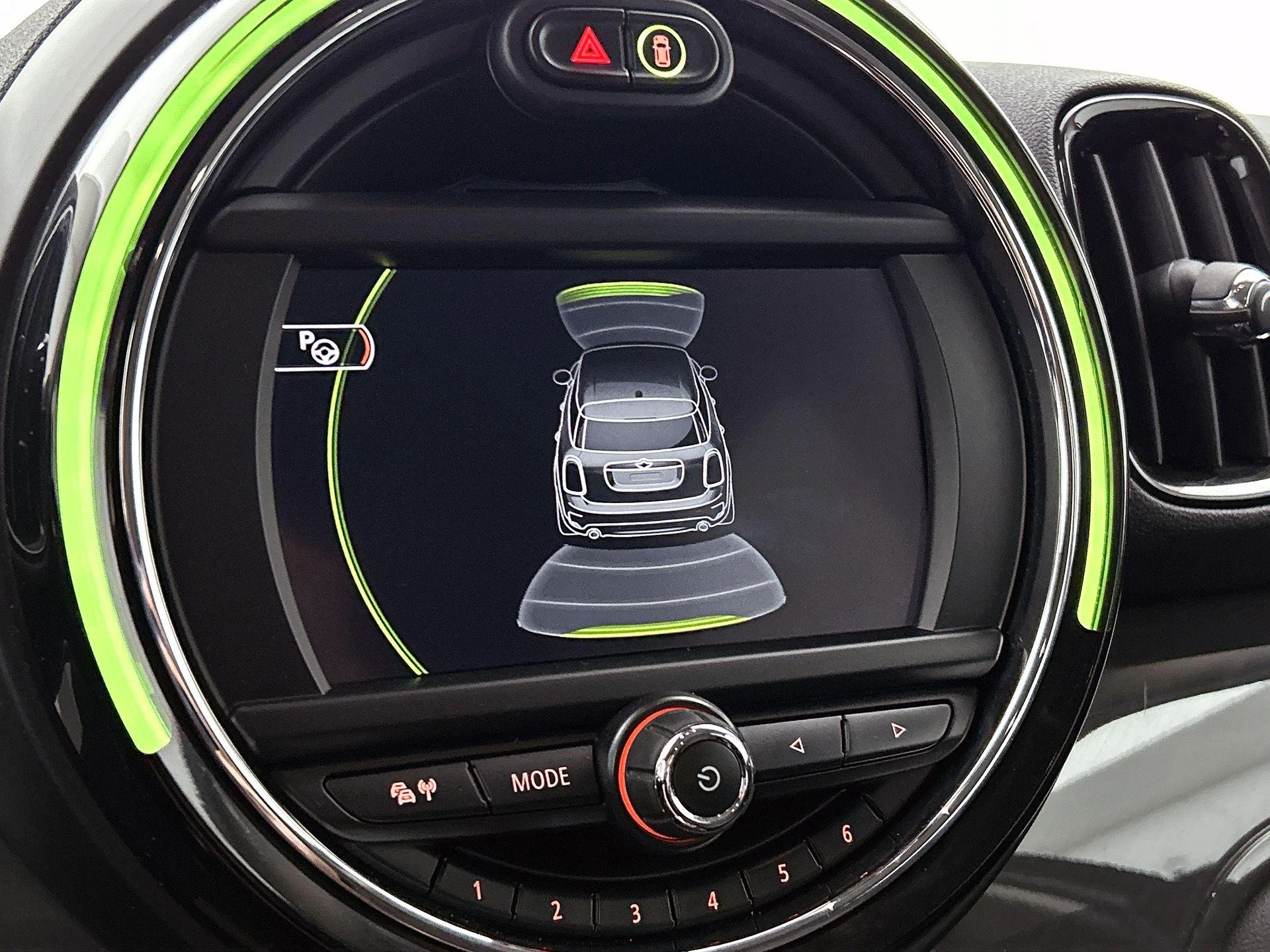 MINI-Countryman-image-9