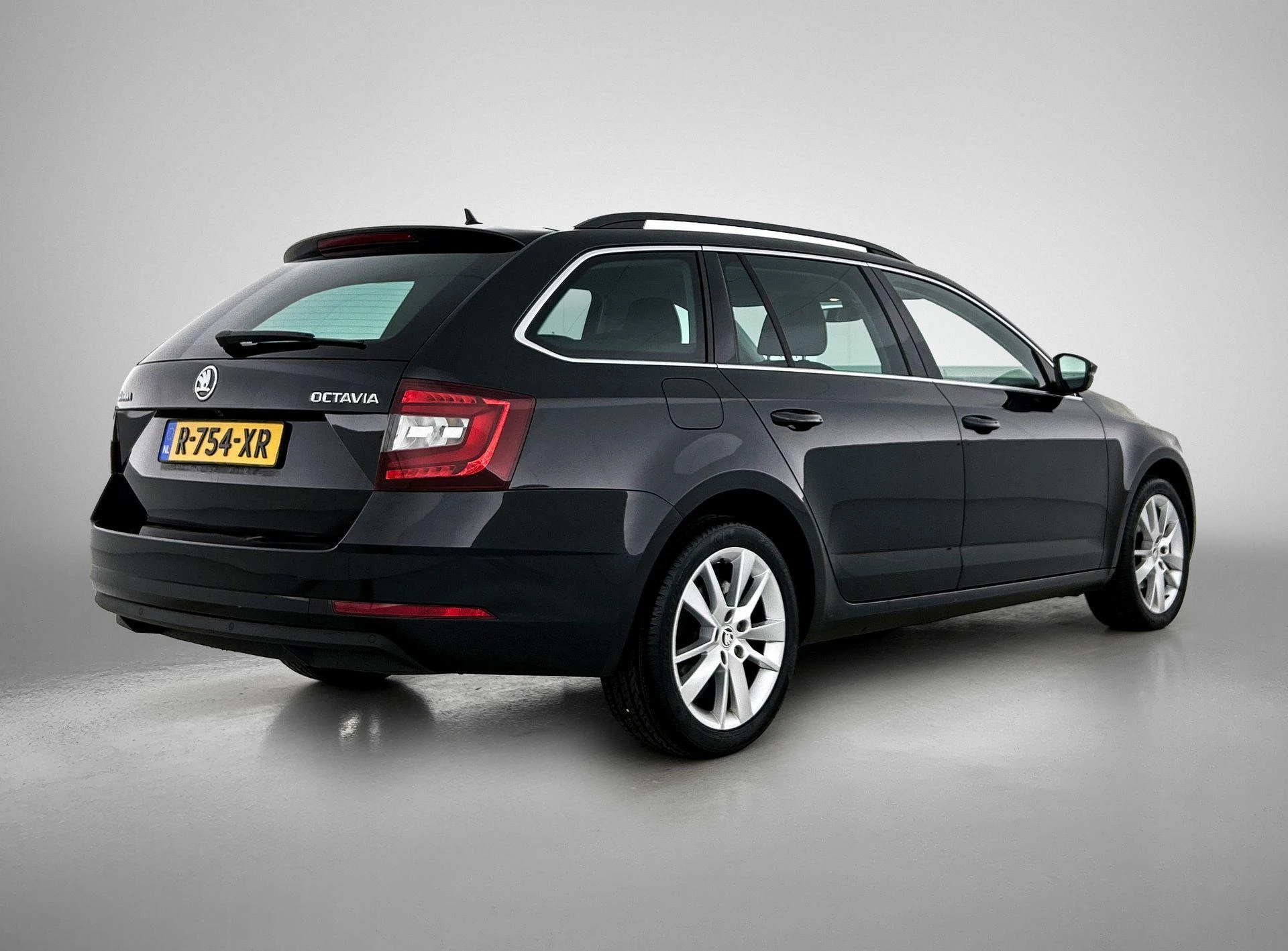 Škoda-Octavia-image-3
