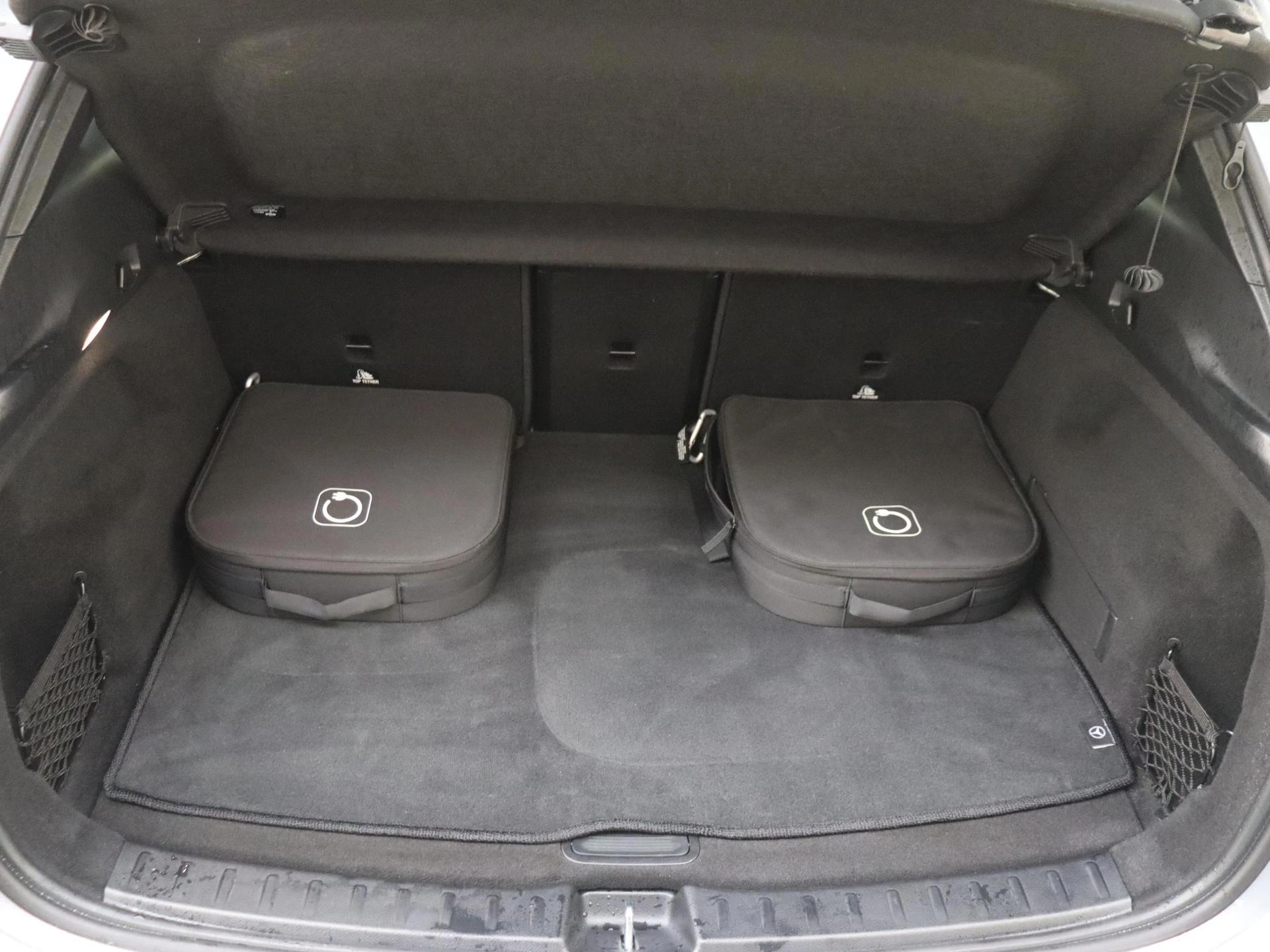 Mercedes-Benz-EQA-image-34