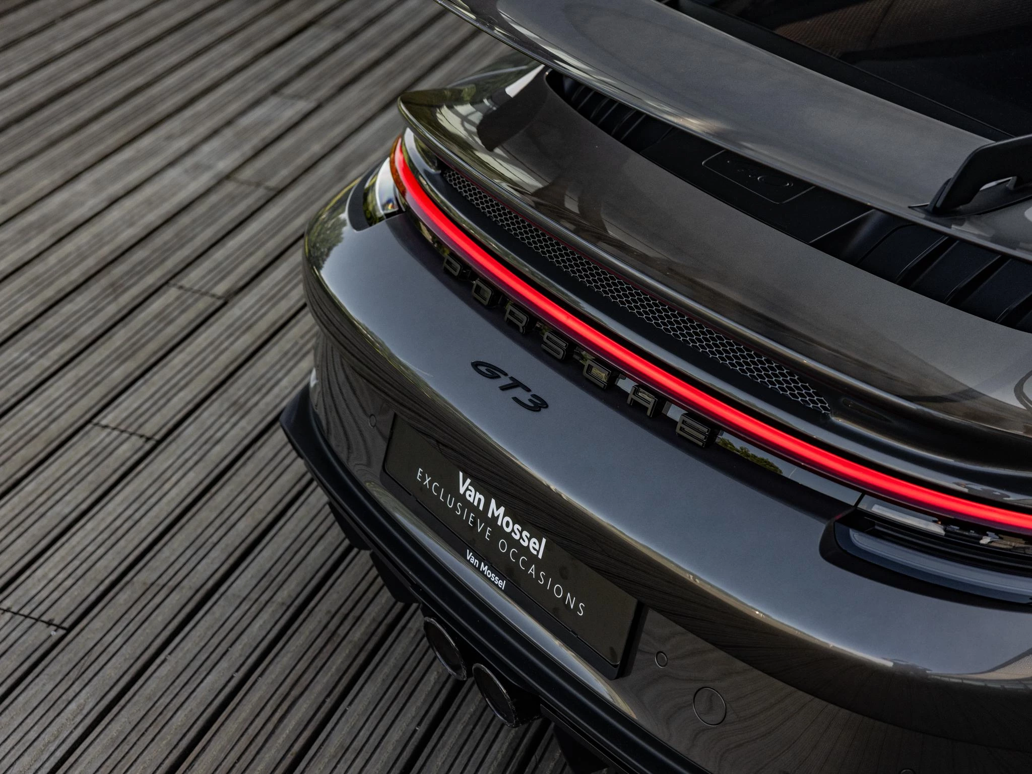 Porsche-911-image-12
