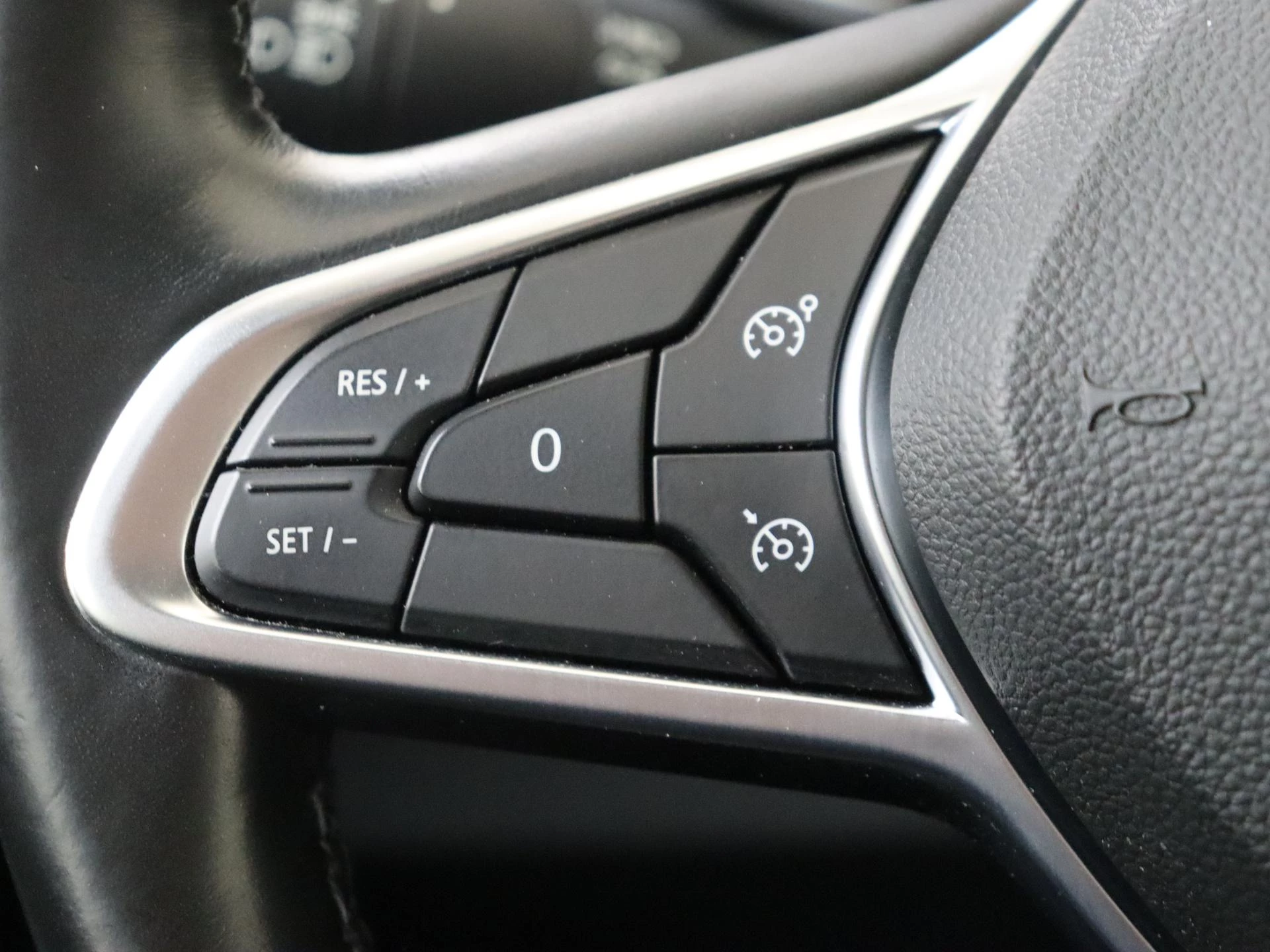 Renault Clio 1.6 E-Tech Hybrid 140 Business Zen