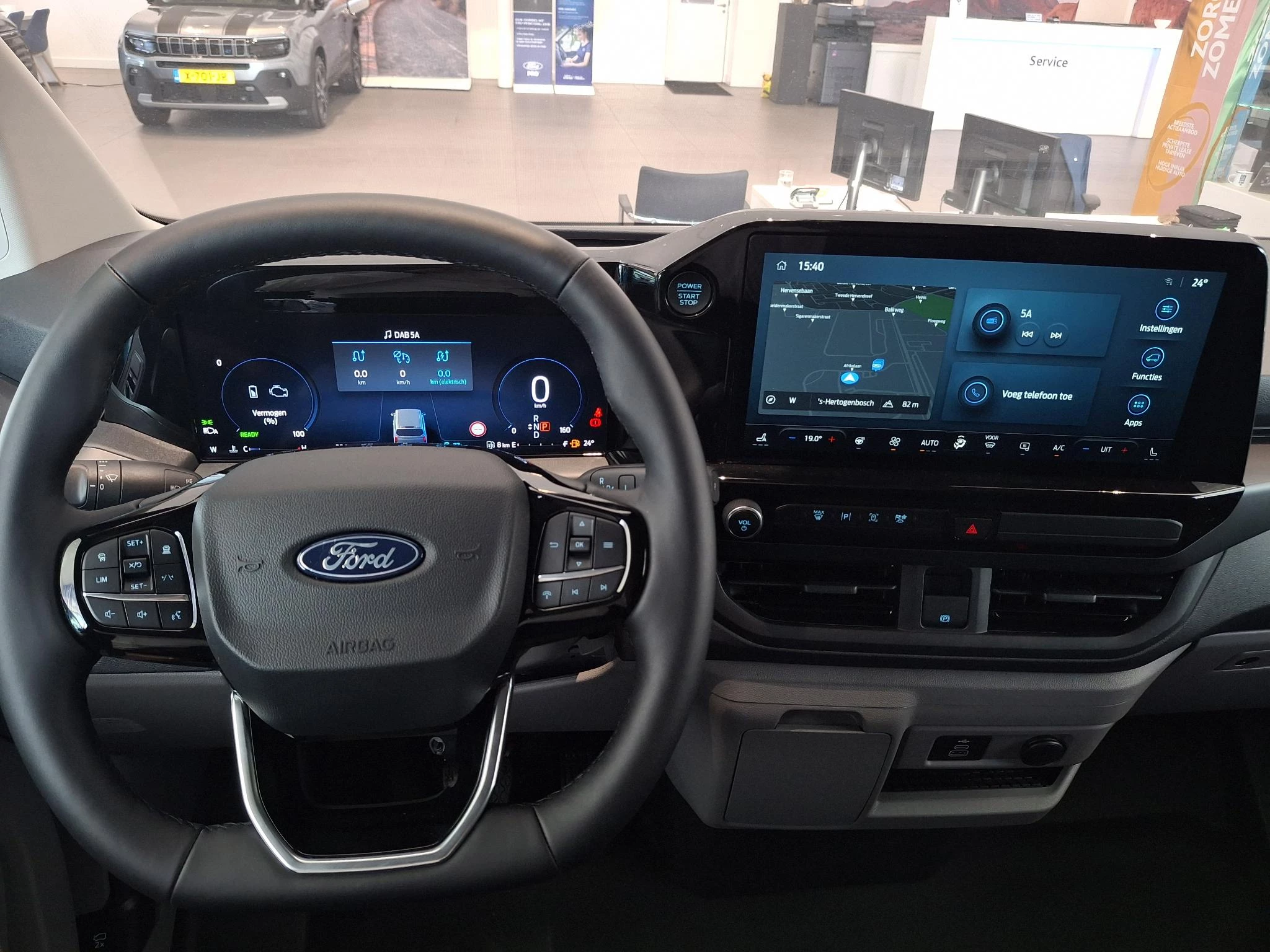 Ford-Transit Custom-image-11