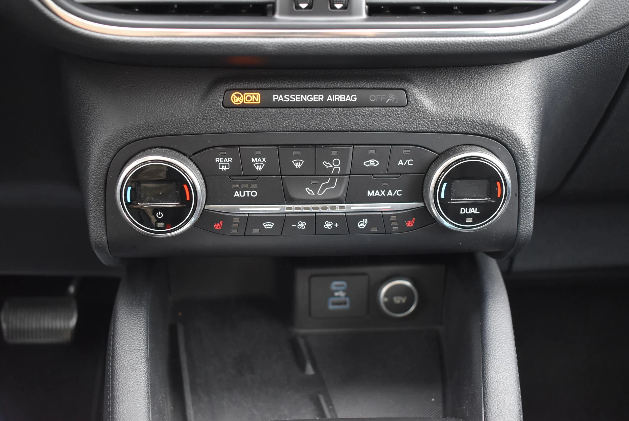 Ford-Kuga-image-36