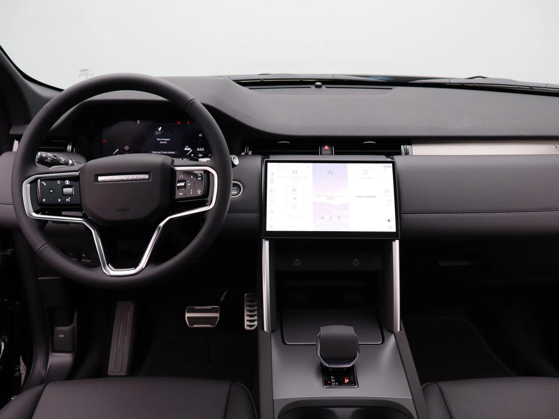 Land Rover-Discovery Sport-image-7