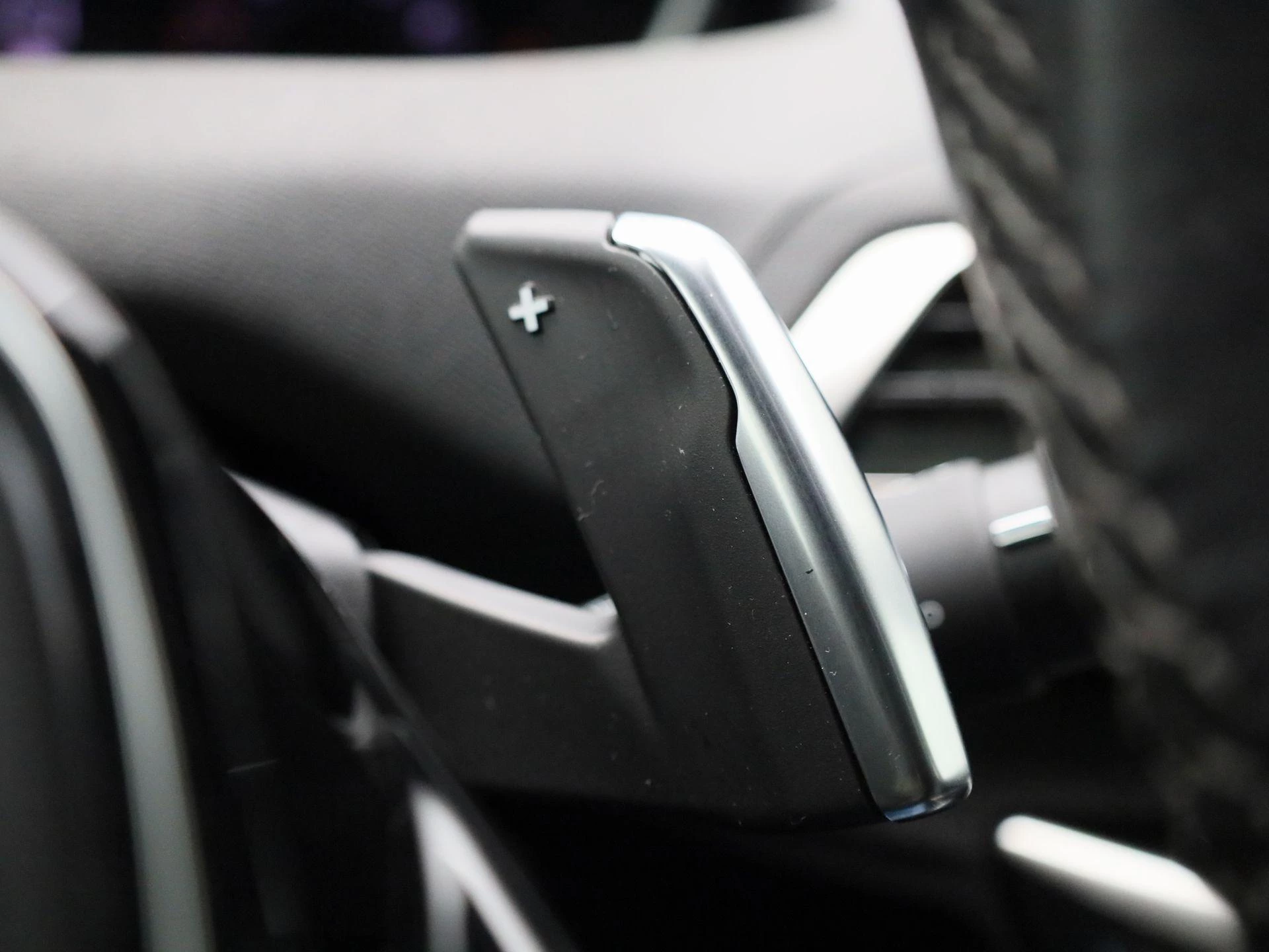 Peugeot-5008-image-20
