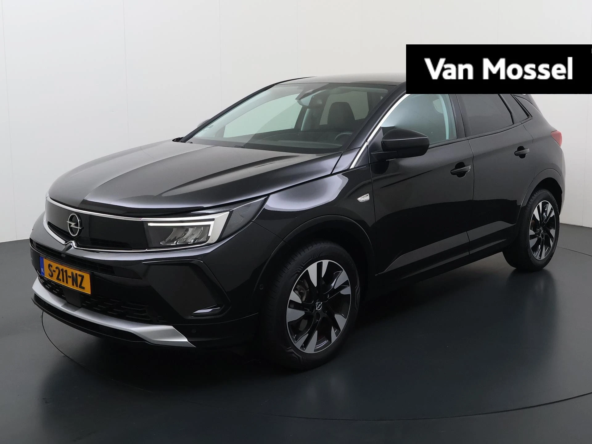 Opel-Grandland-image-0