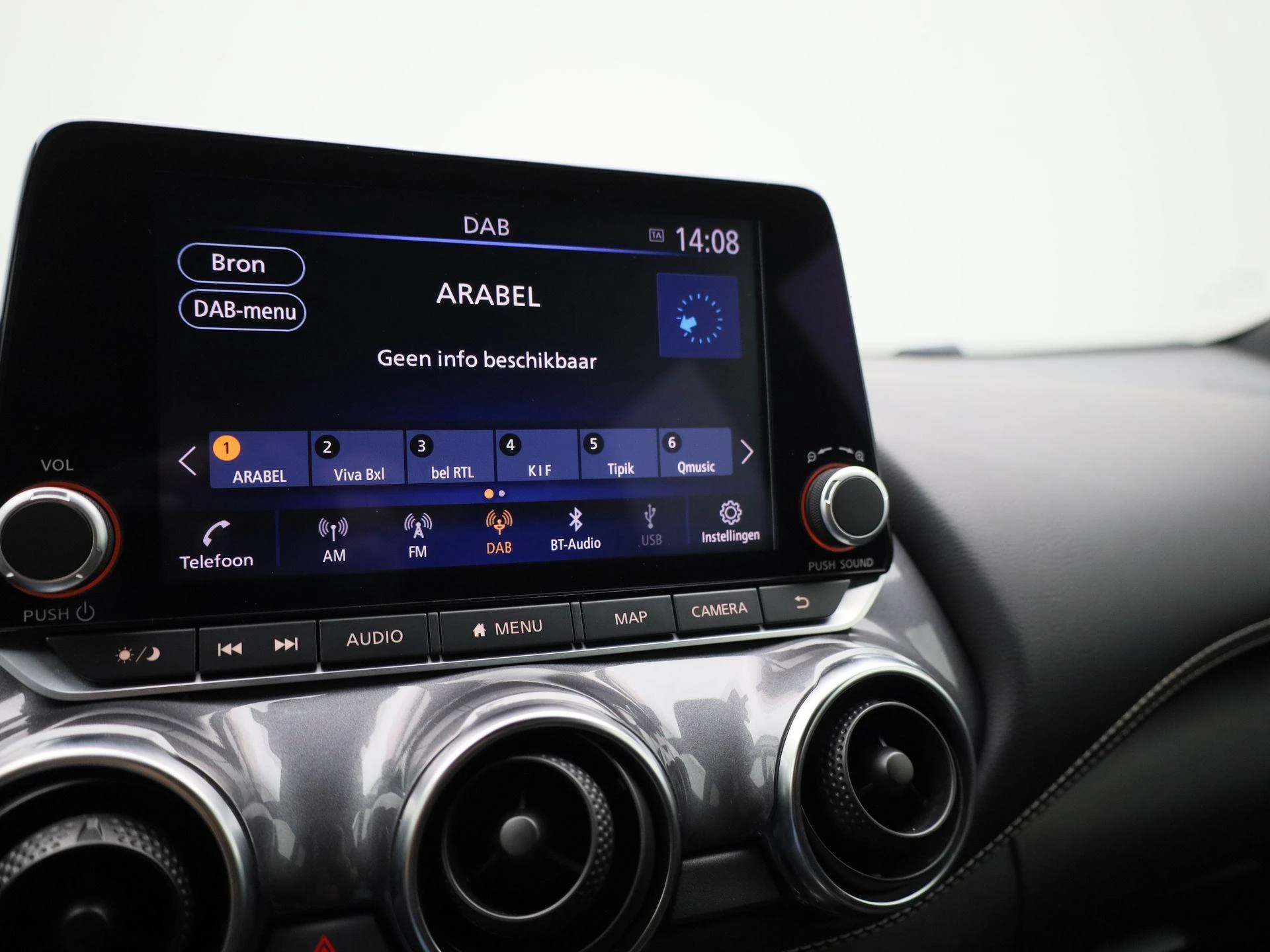 Nissan-Juke-image-23