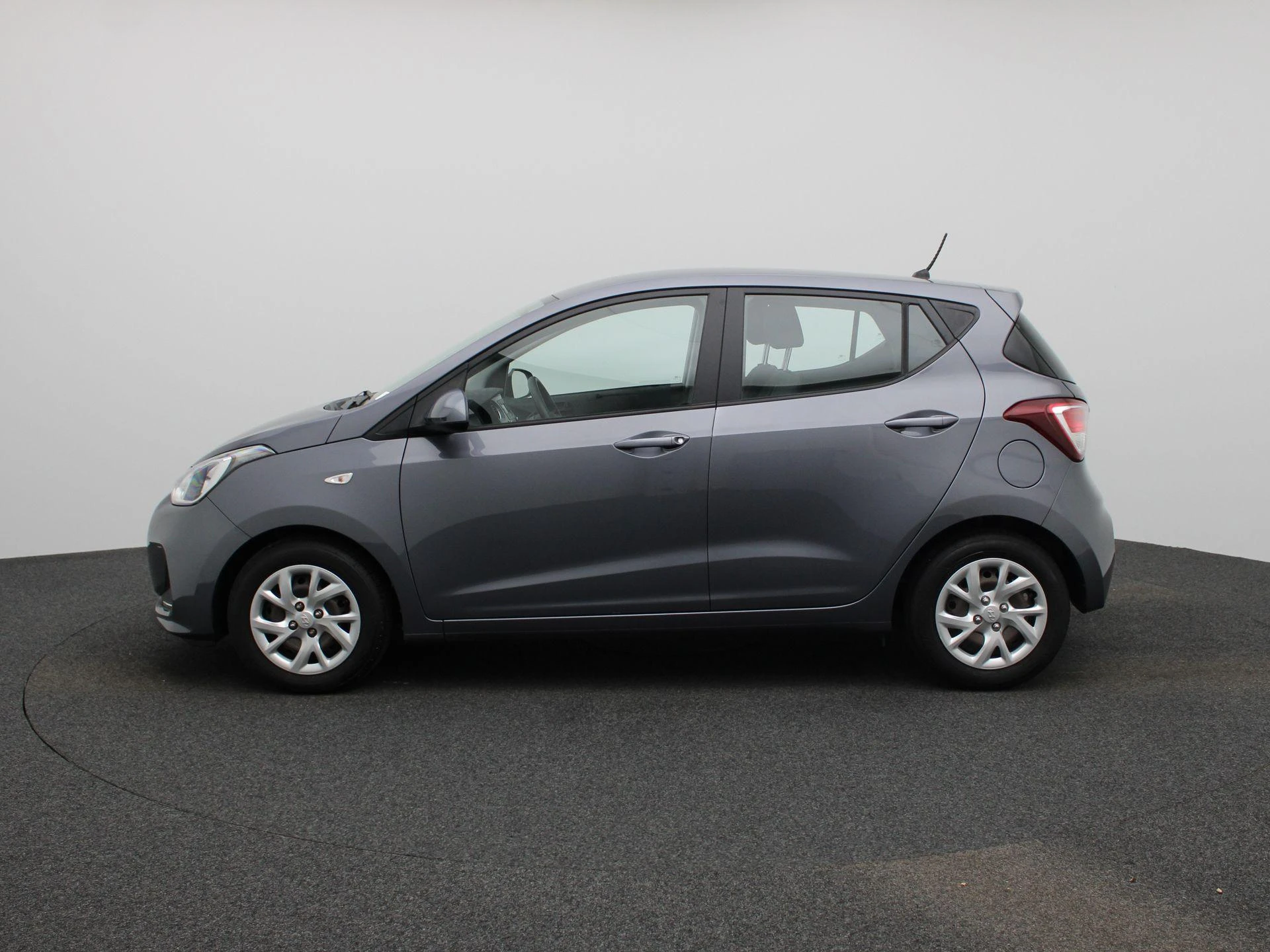 Hyundai-i10-image-3