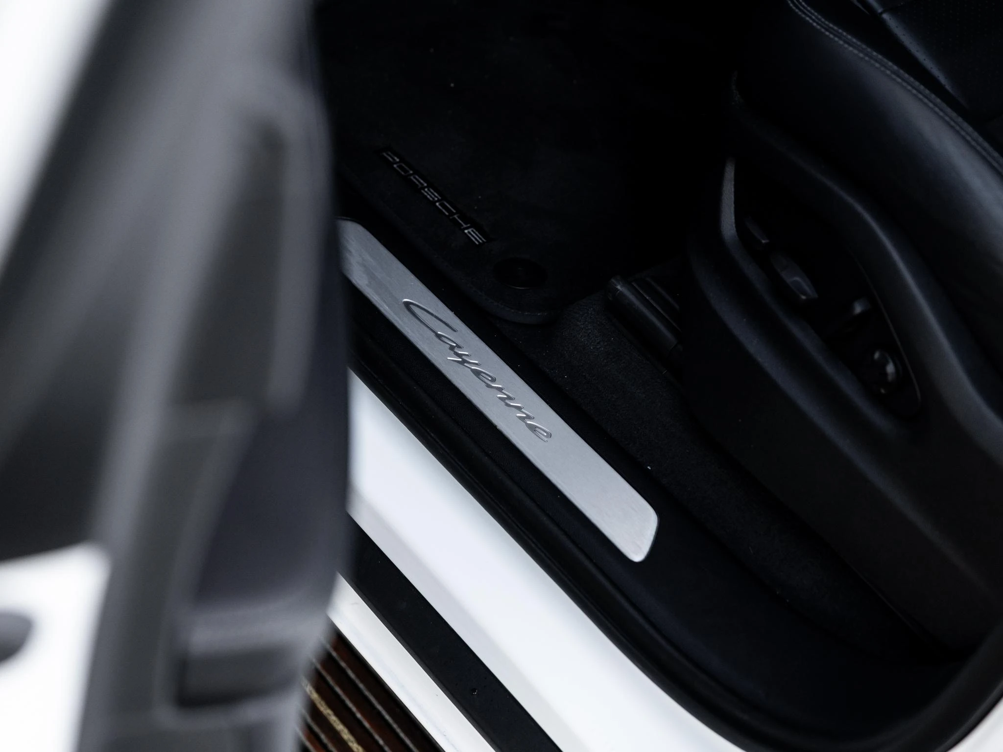 Porsche-Cayenne-image-44