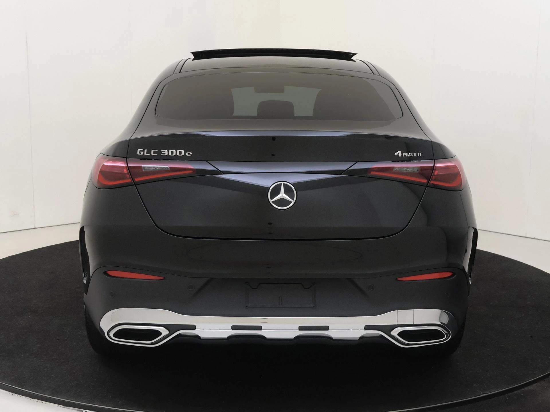 Mercedes-Benz-GLC-image-6