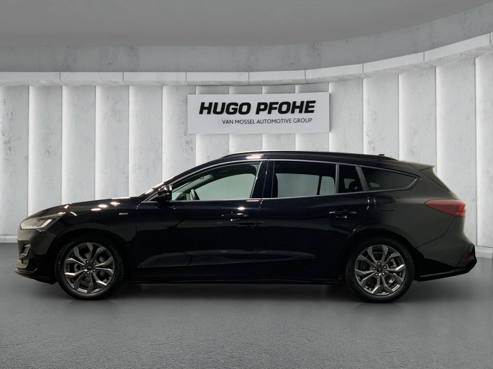 Ford Focus ST-Line Turnier Aut.*ACC*KAM*NAVI*LED*WINTER-PKT.