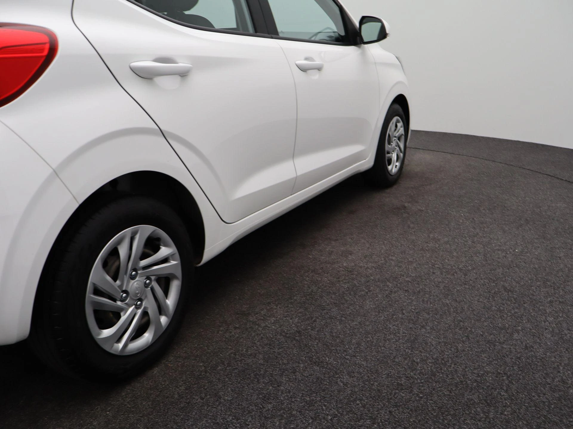 Hyundai-i10-image-36