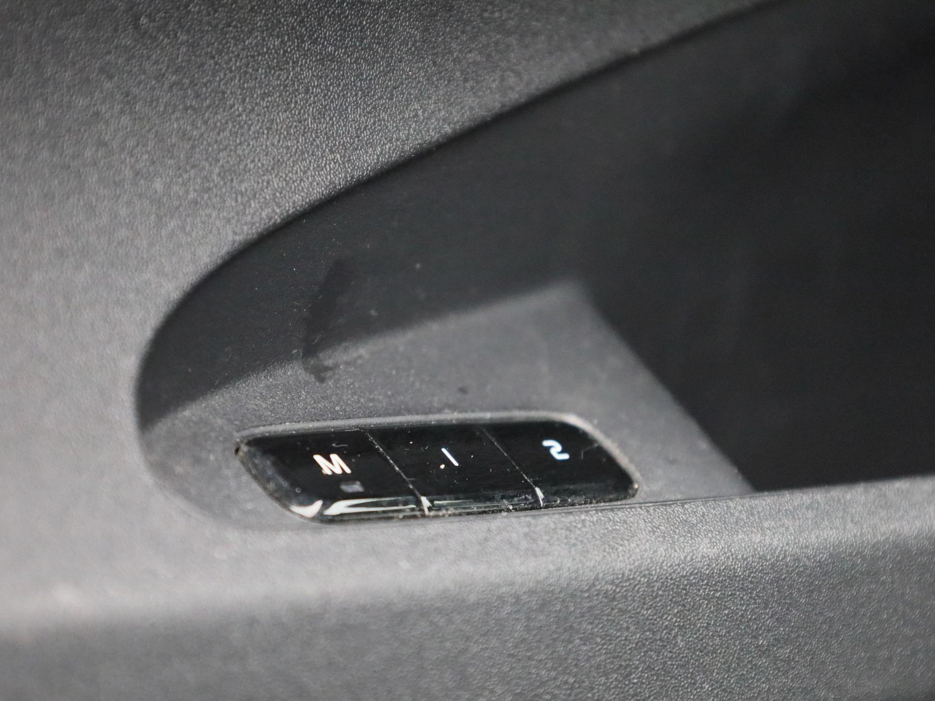 Polestar-2-image-29