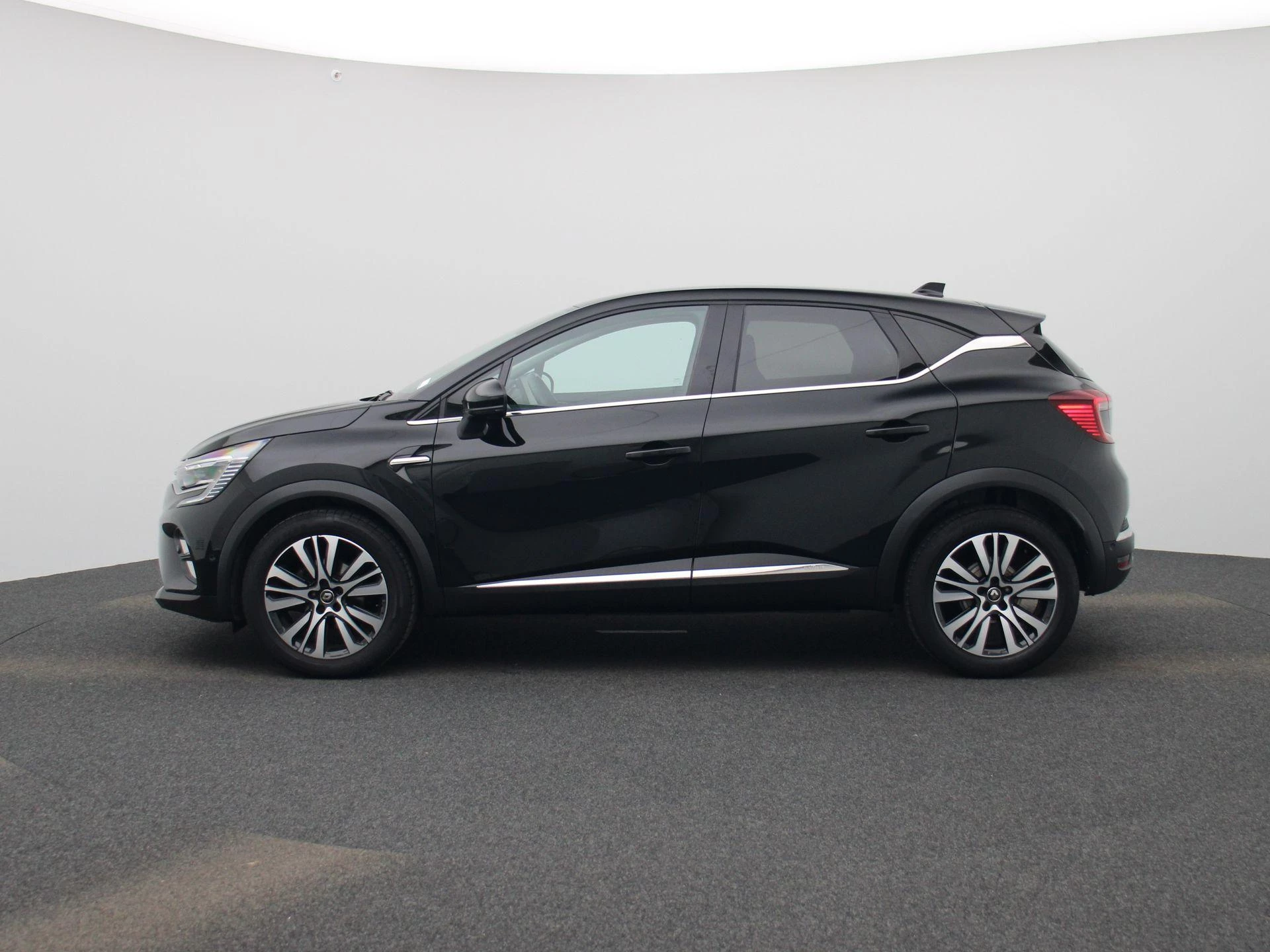 Renault Captur 1.3 TCe 140 Initiale Paris
