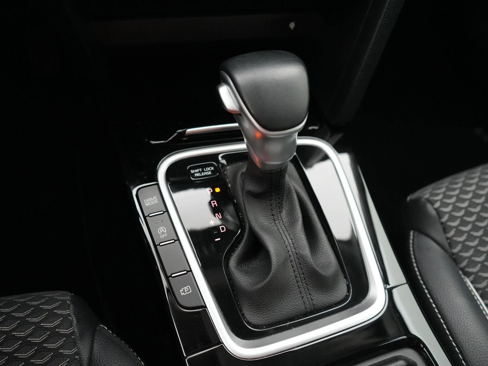 Kia-cee'd-image-18