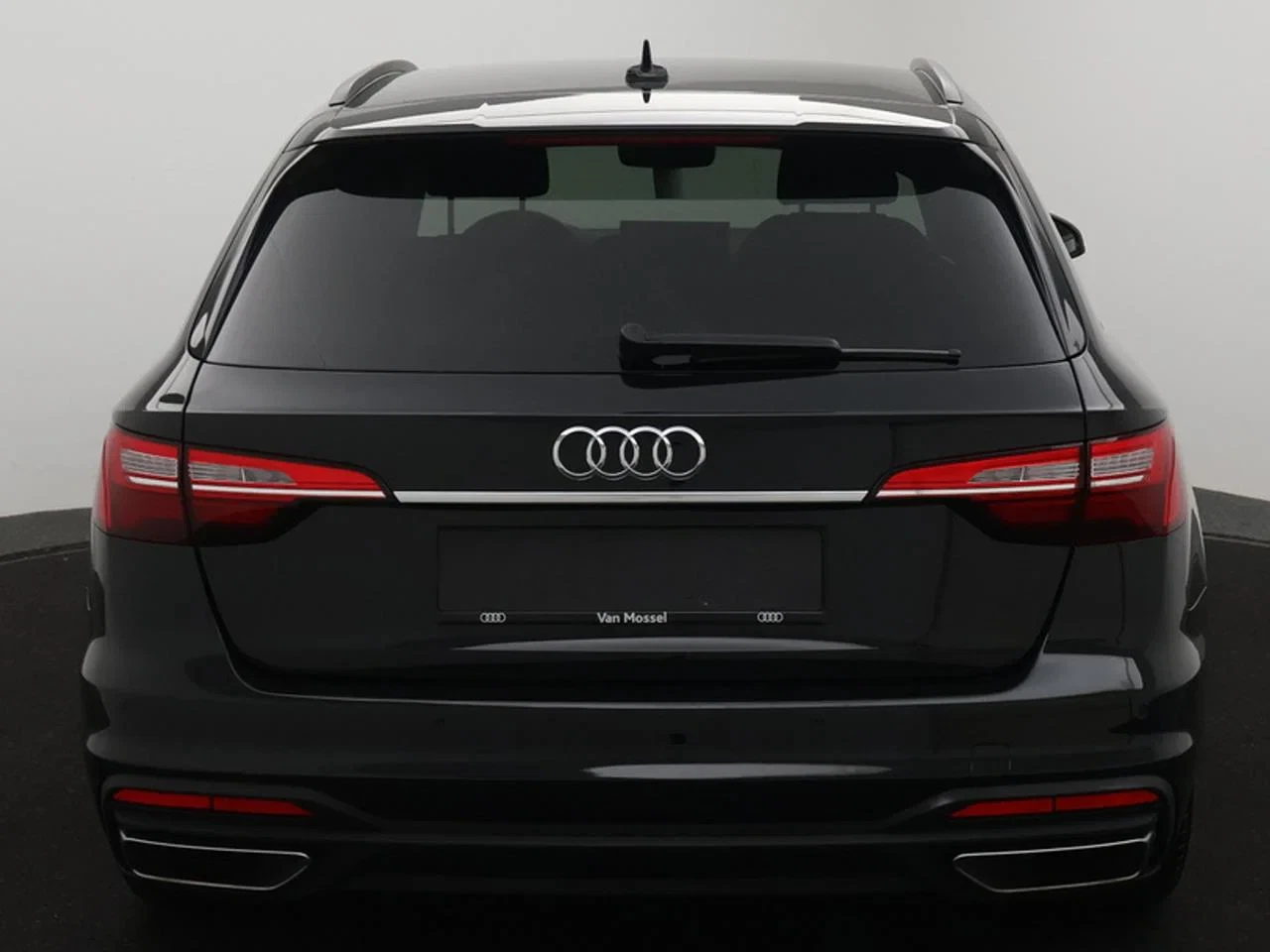 Audi A4 Avant 35 TFSI Business Edition *AUTOMAAT*SHADOWLOOK*ZETELVERWARMING*NAVI*BLTH*CRUISE*...